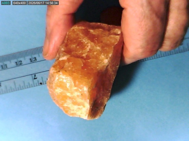 CALCITE SPECIMENS MIXED COLOR & SIZES LOT FROM UNKNOWN LOT #D122