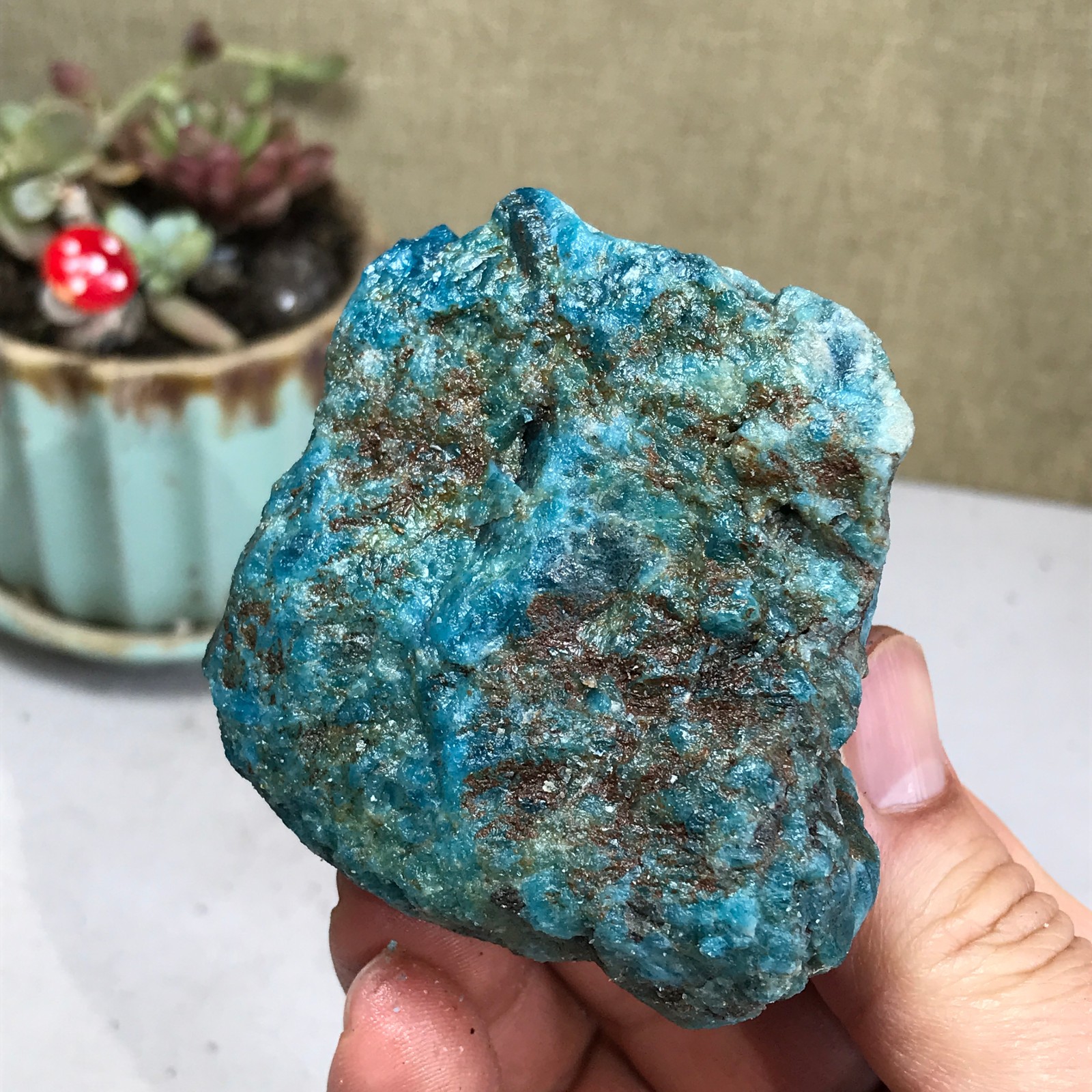 57-49-50mm Top Natural apatite Crystal uncut gemstone Mineral Specimen A4189