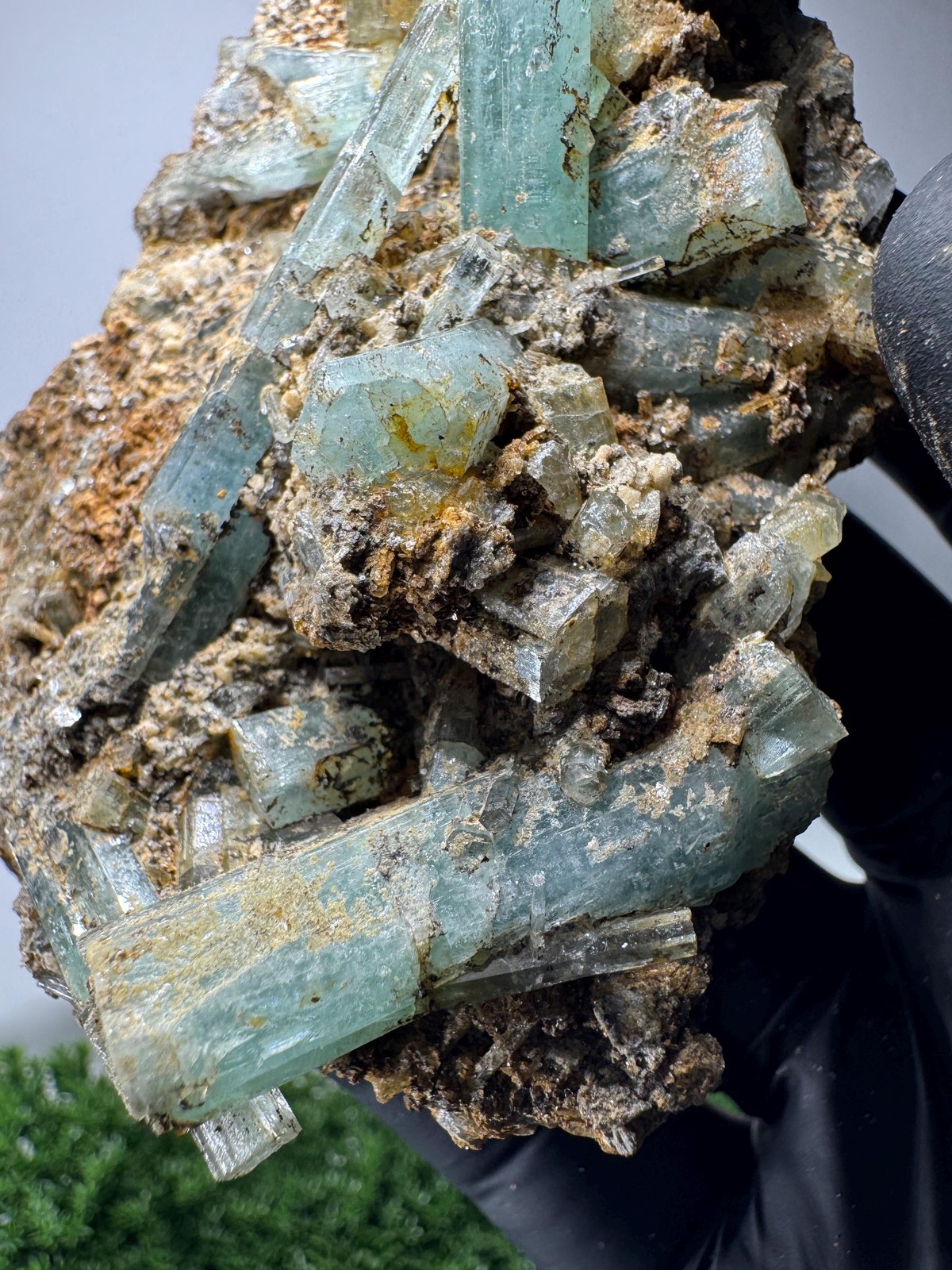 NEW! MASSIVE Aquamarine CLUSTER / N175