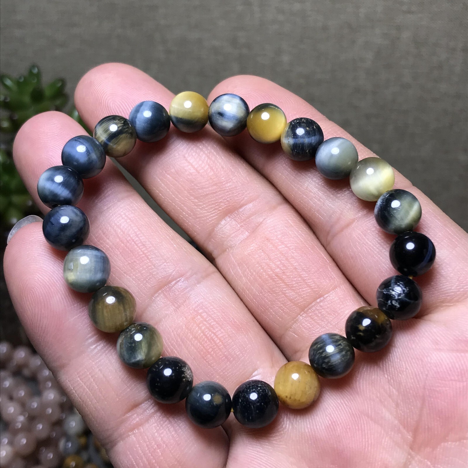 5Pcs Wholesal Natural Polish yellow Blue Tiger eye bracelets Crystal ball 8mm