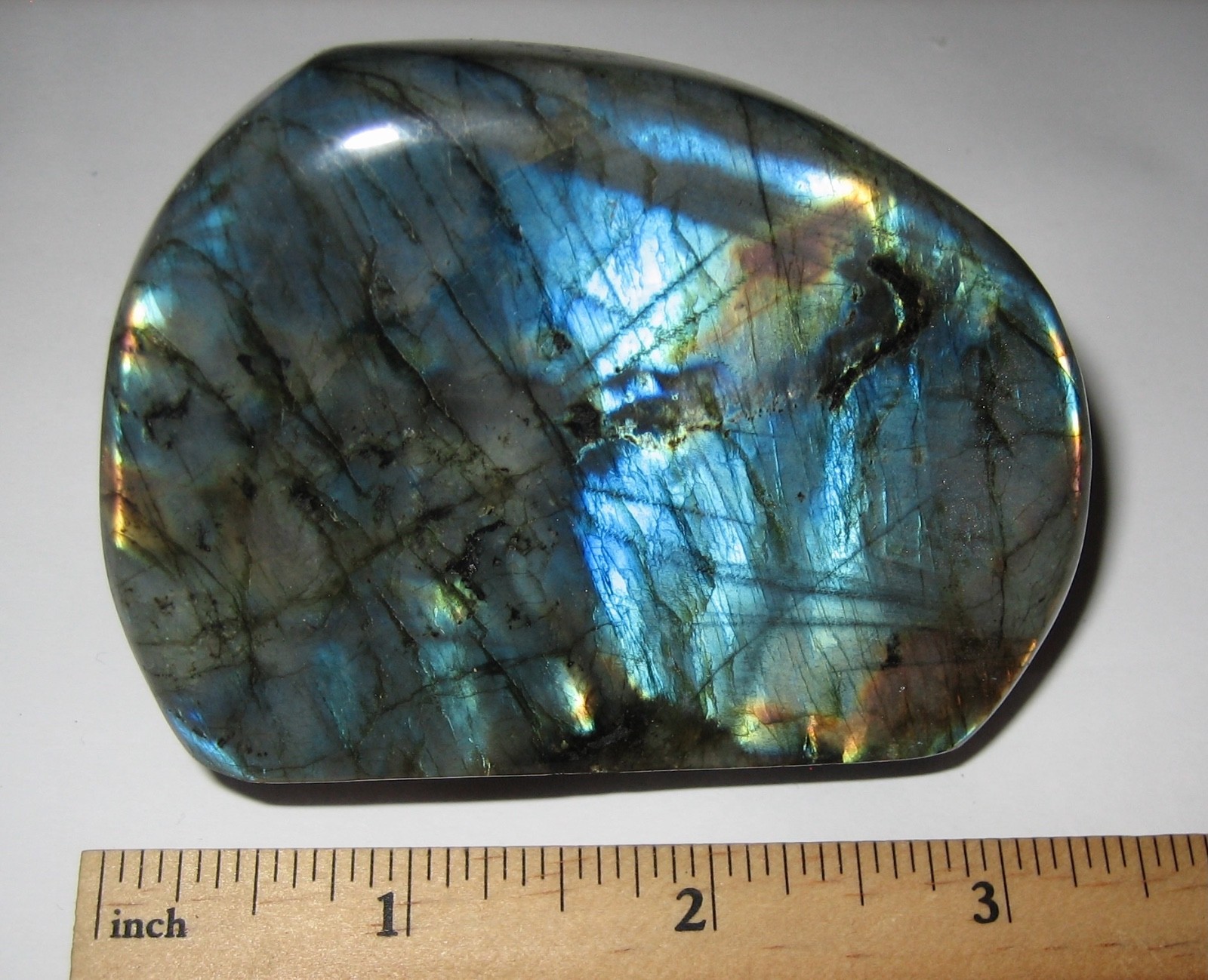 3.2″ x 2.2″ x 1.1″ POLISHED NATURAL LABRADORITE STONE MINERAL MADAGASCAR 297g *A