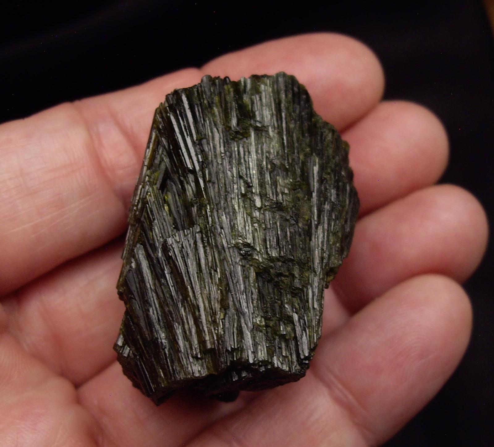 Fine Epidote Spray Terminated Crystal Cluster 45.5g