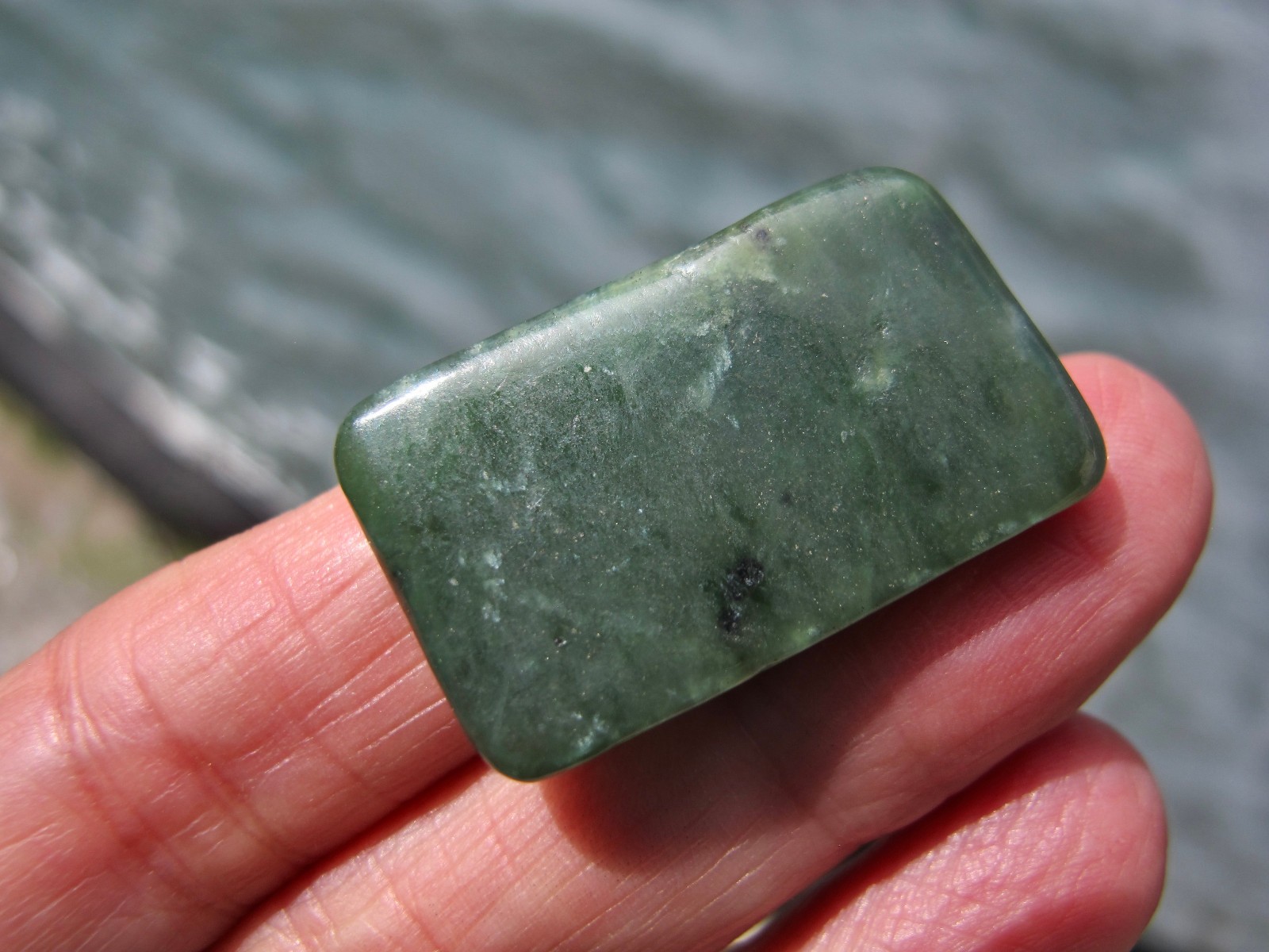 Nephrite Jade Authentic Crystal Polished Palm flat stone A luck heart chakra 8g