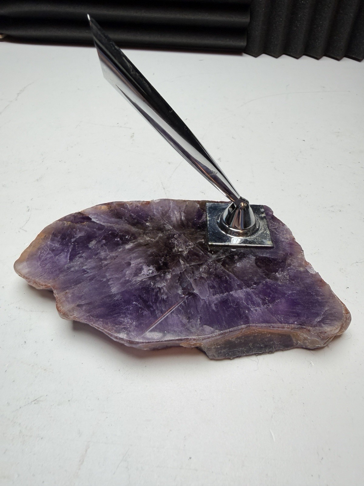 Vintage Mcm Amethyst Crystal stand for a pen Desk Retro Decor Castagnes