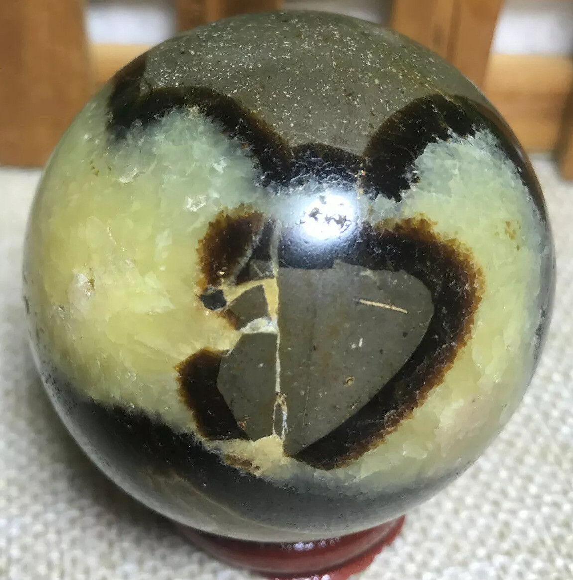 245g 56mm Natural Septarian Dragon Crystal Sphere Geode Stabilize Emotions 06