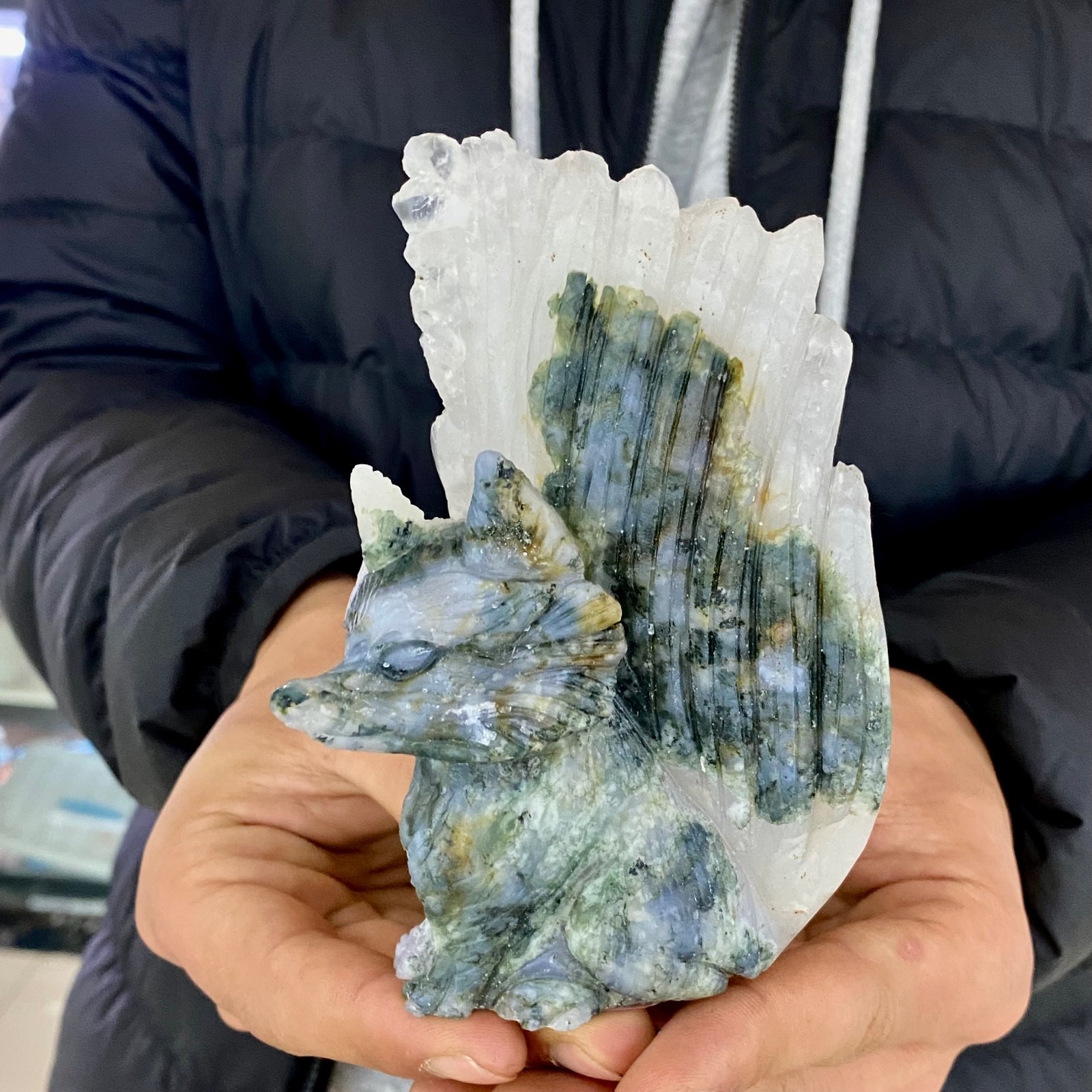 431G Natural Moss Agate Hand Carved Nine-tailed Fox Quartz Crystal Decor