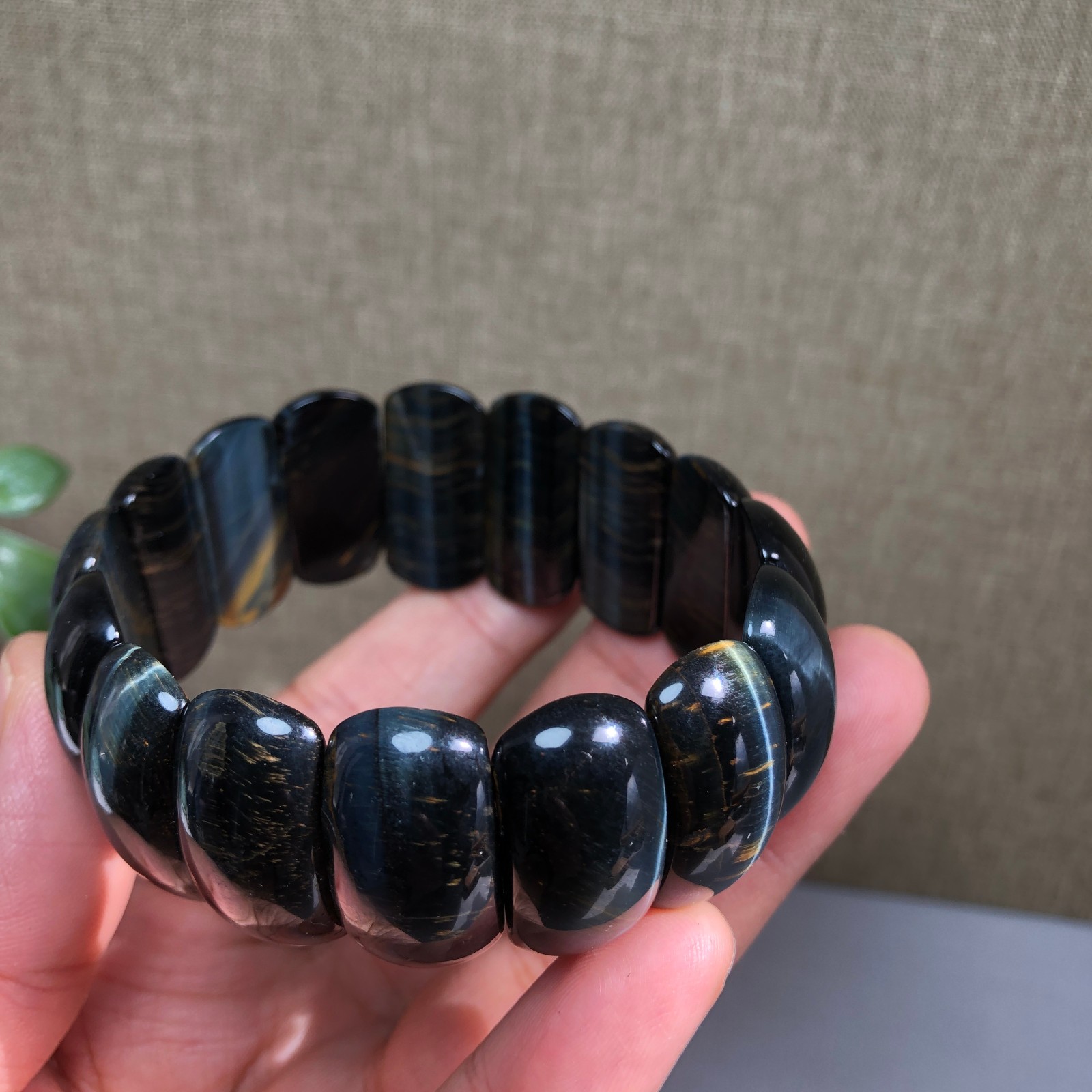 24-10-6mm Natural tiger eye slice quartz Crystal Hand cut polish bracelet A1391