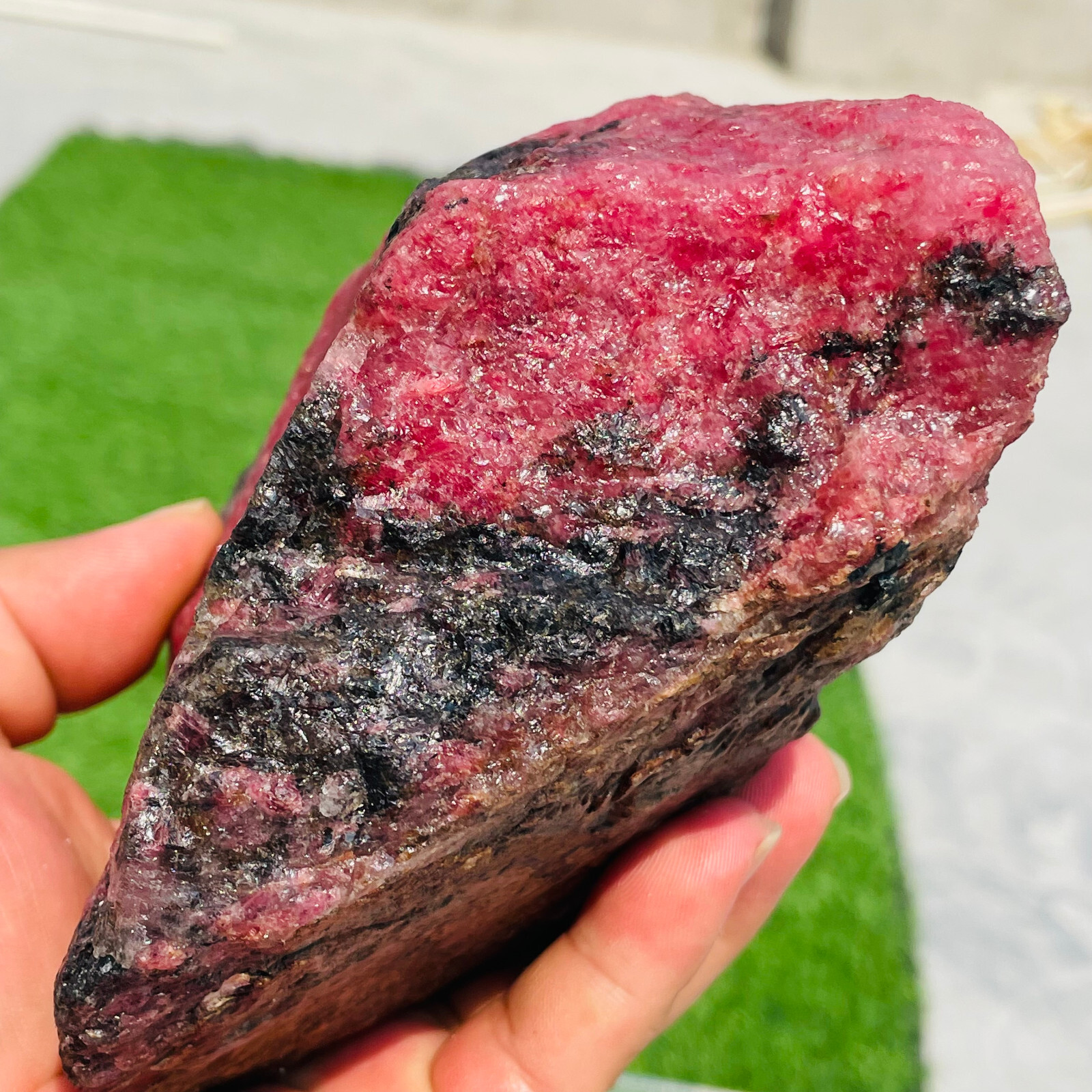 1708g Natural Pink Red Rhodonite Quartz Crystal Gemstone Rough Specimen Healing