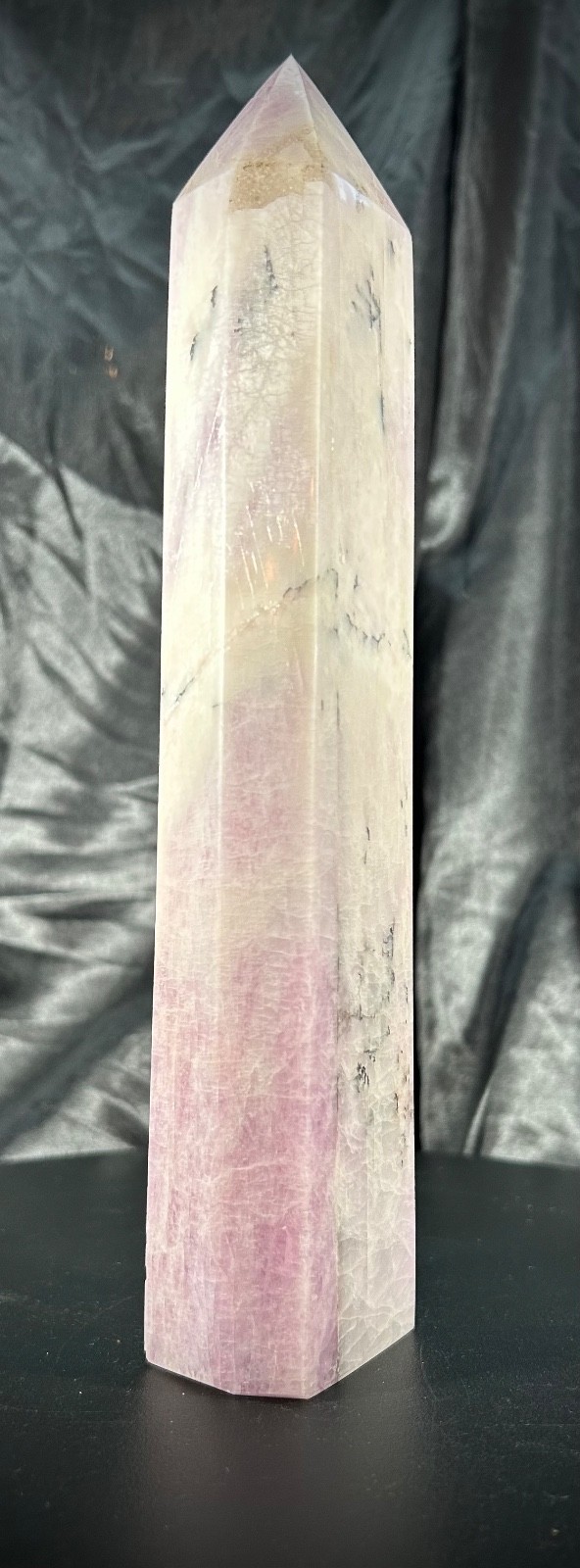 9″ Amazing Kunzite Tower 1b 14.4oz (863 grams) UV Reactive