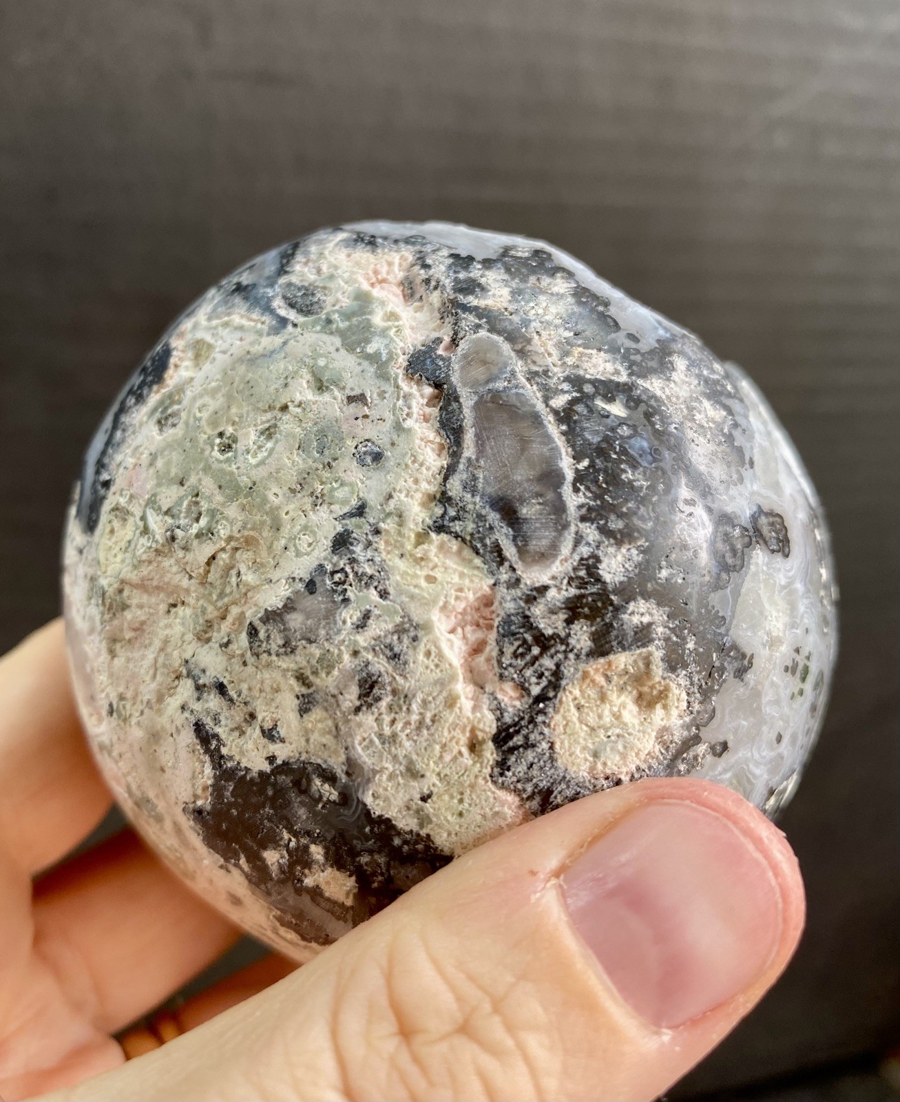 Crystal Argentina Agate Geode Sphere Druzy Raw UV High Quality Rare 264g 7.7cm
