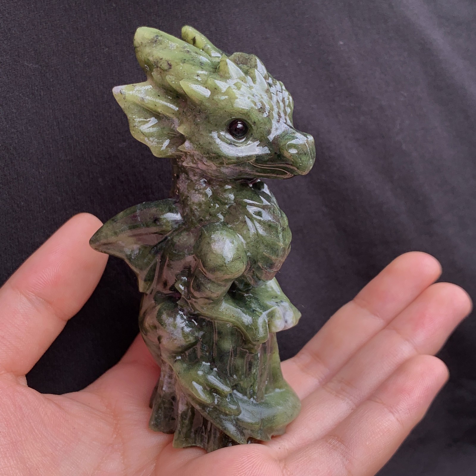 1pc Natural Green Jade Quartz Carved Little Dragon Skull Crystal Reiki Decor