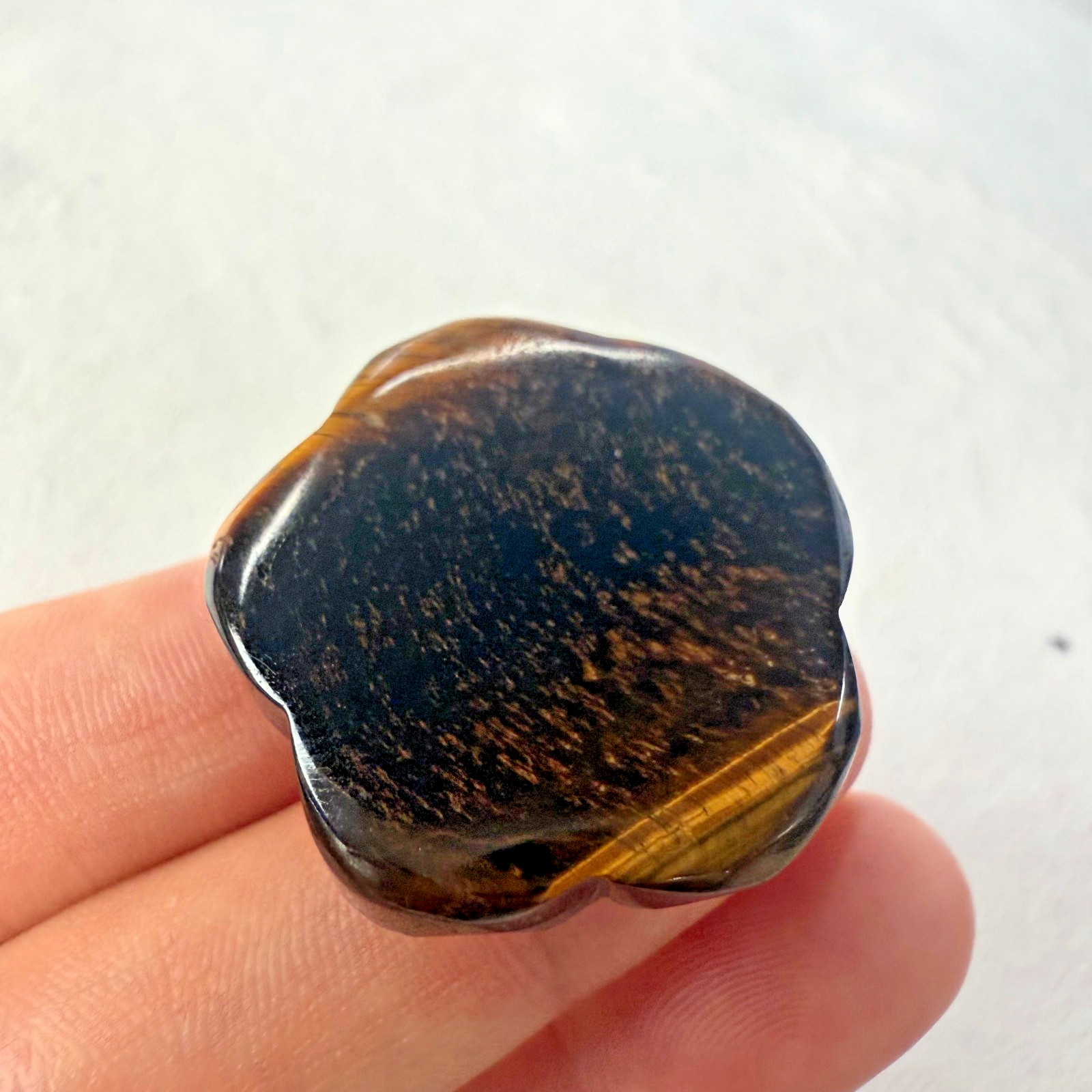 1.1″ Natural Tiger’s eye Quartz Carved Rose Flowers Crystal reiki Healing1pc