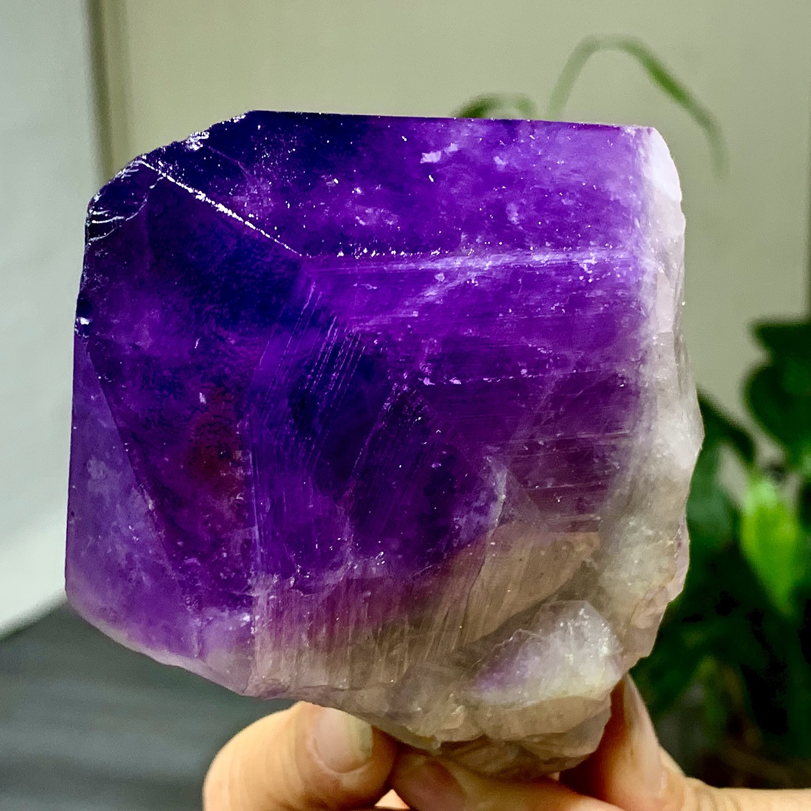 375G Natural Amethyst Quartz Crystal Single-End Terminated Wand Point Healing