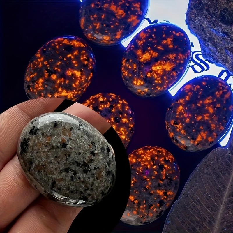 2025HOT! Yooperlite Palmstone UV Reactive Fluorescent Glowing Fire Rocks Stone