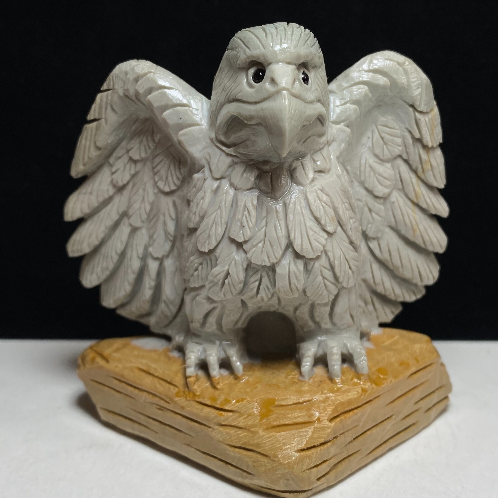 Natural Crystal Quartz Mineral Specimen Songhua Stone Handcarved Eagle Gift