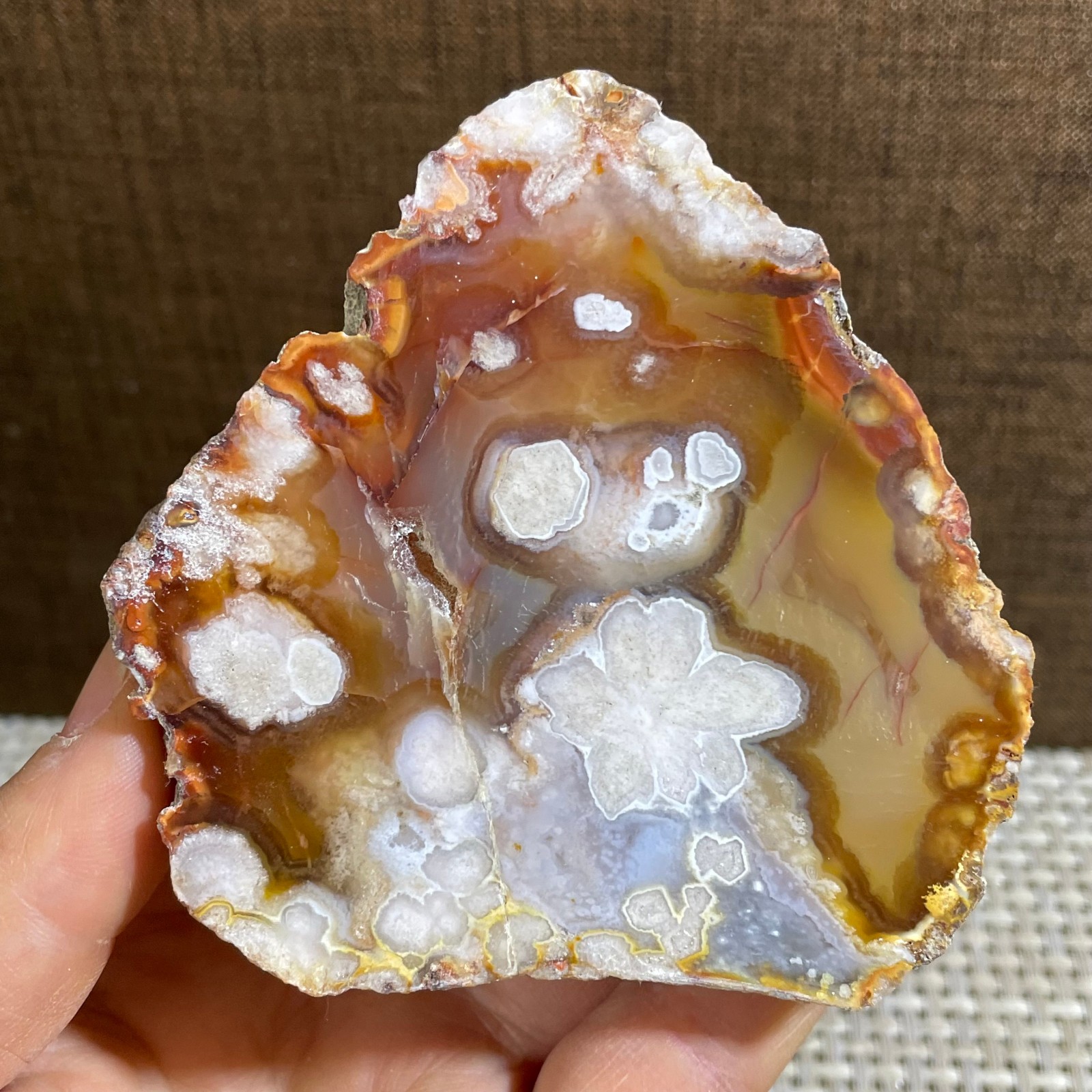 198g atural Sakura Agate Blossom Facet Rough Specimen Madagascar