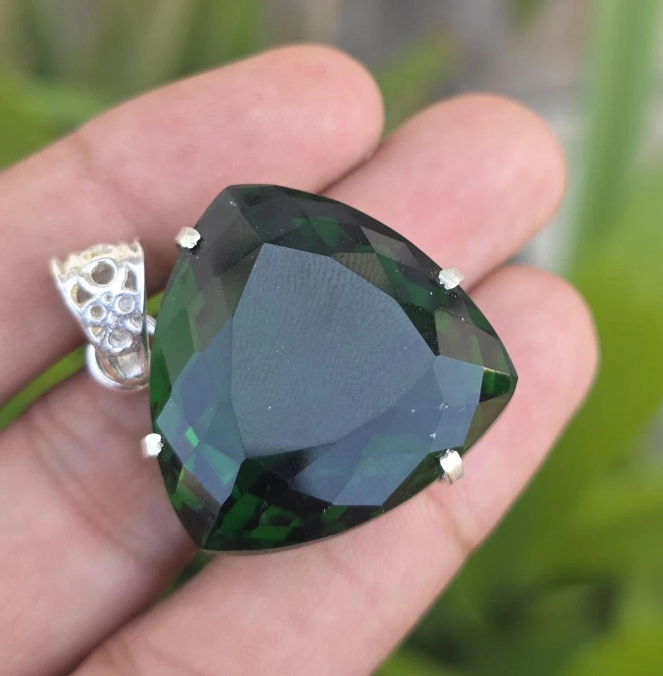 100 CT Natural Green Trillion Topaz 925 Solid Silver Pendant Gemstone Certified