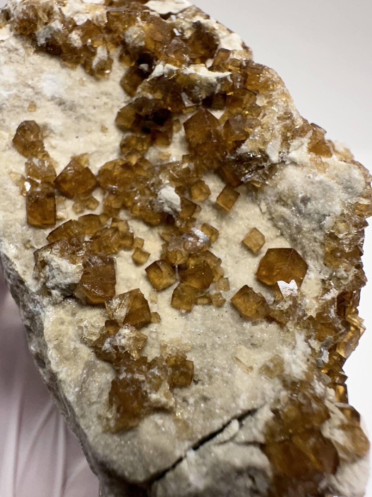 FLUORESCENT__Large Root beer Fluorite Specimen / Clay Center Ohio