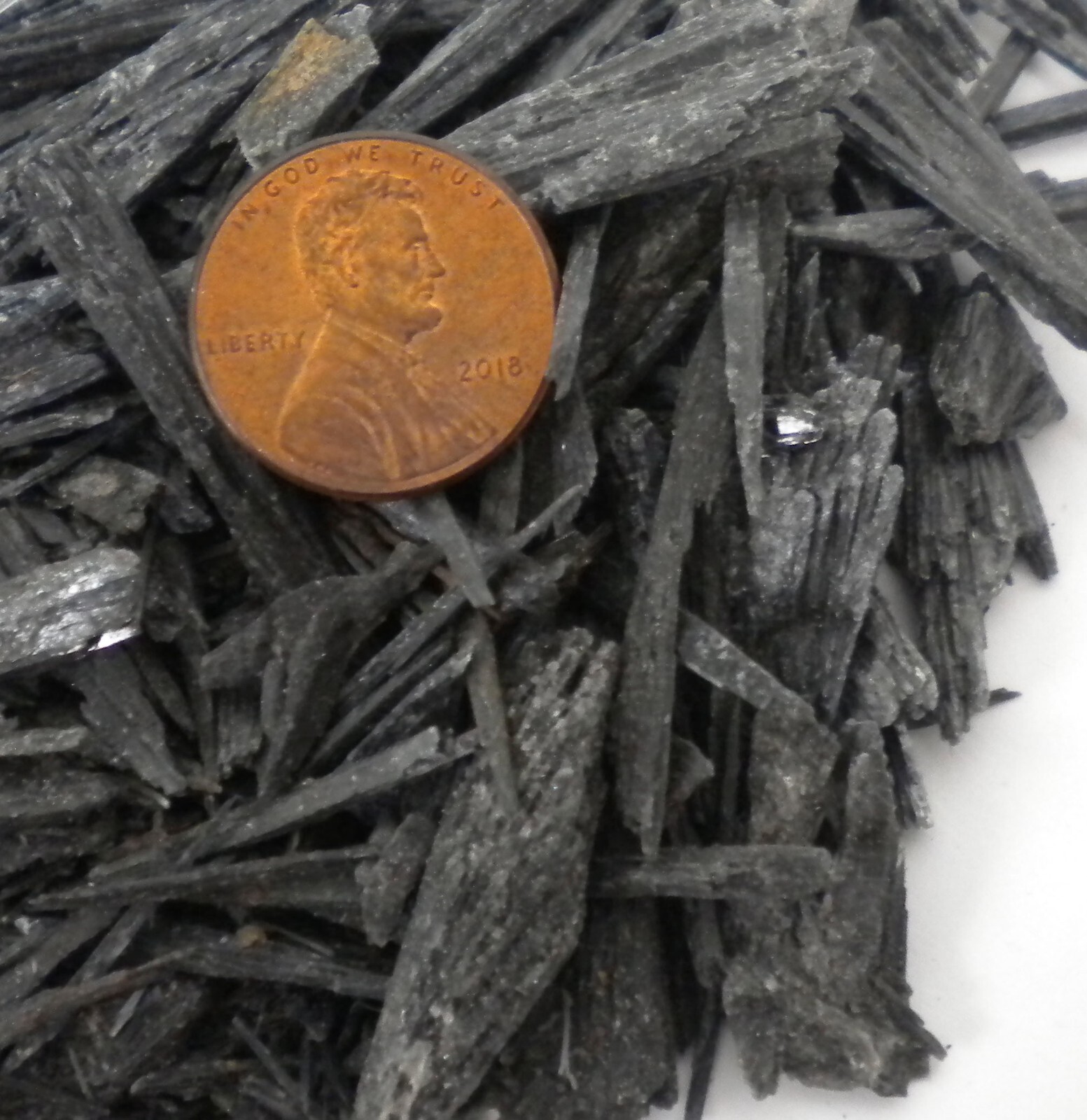 Black Kyanite Crystal Shards – 1 Pound, 5 ozs – Bulk Lot – KYA2303
