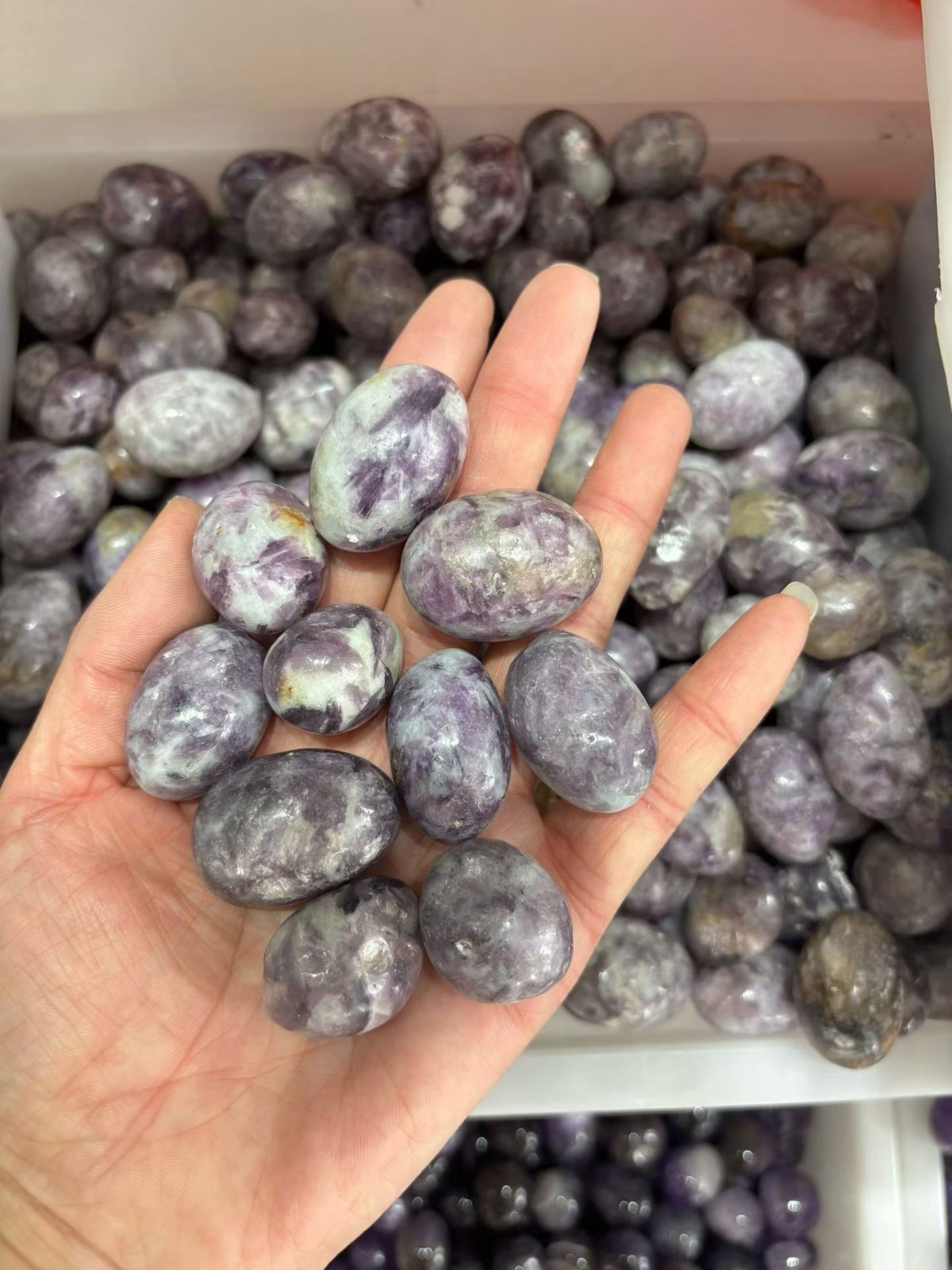 Natural lepidolite Rolling Stone, Landscape Decorative Raw Stones DIY 20-30mm