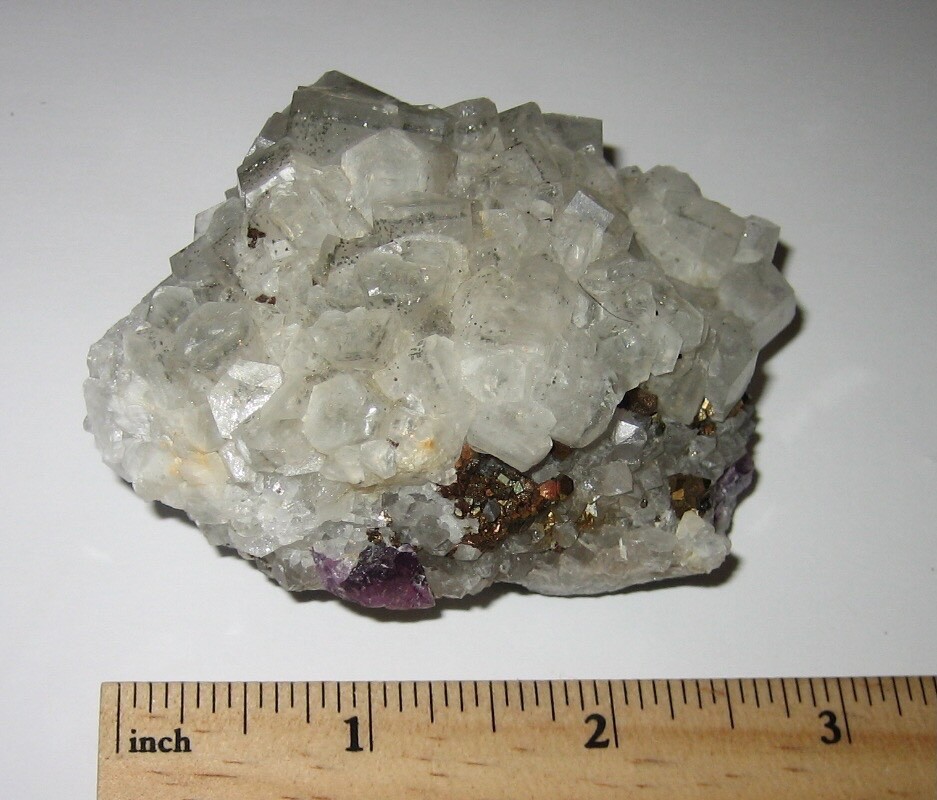 3″ CALCITE CRYSTAL CLUSTER W/ FLUORITE CHALCOPYRITE FROM CT, USA ~ 202.3grams *A