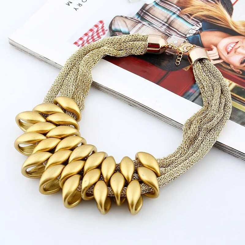 Women’s Fashion Jewelry Gold Boho Luxury Chunky Collar Statement Necklace 1PC