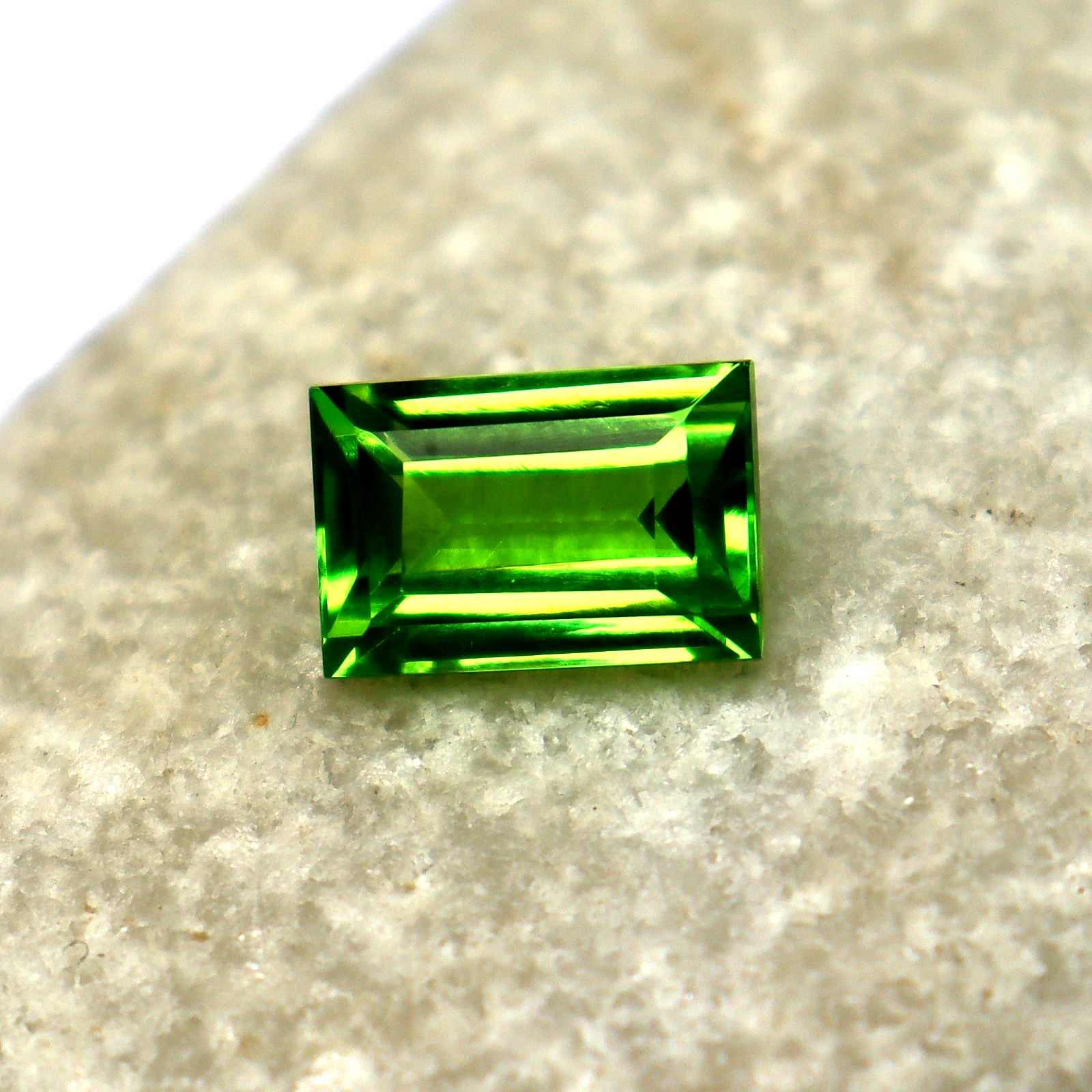 CERTIFIED Flawless Green Peridot 10.20 Ct Baguette Cut Natural Loose Gemstone