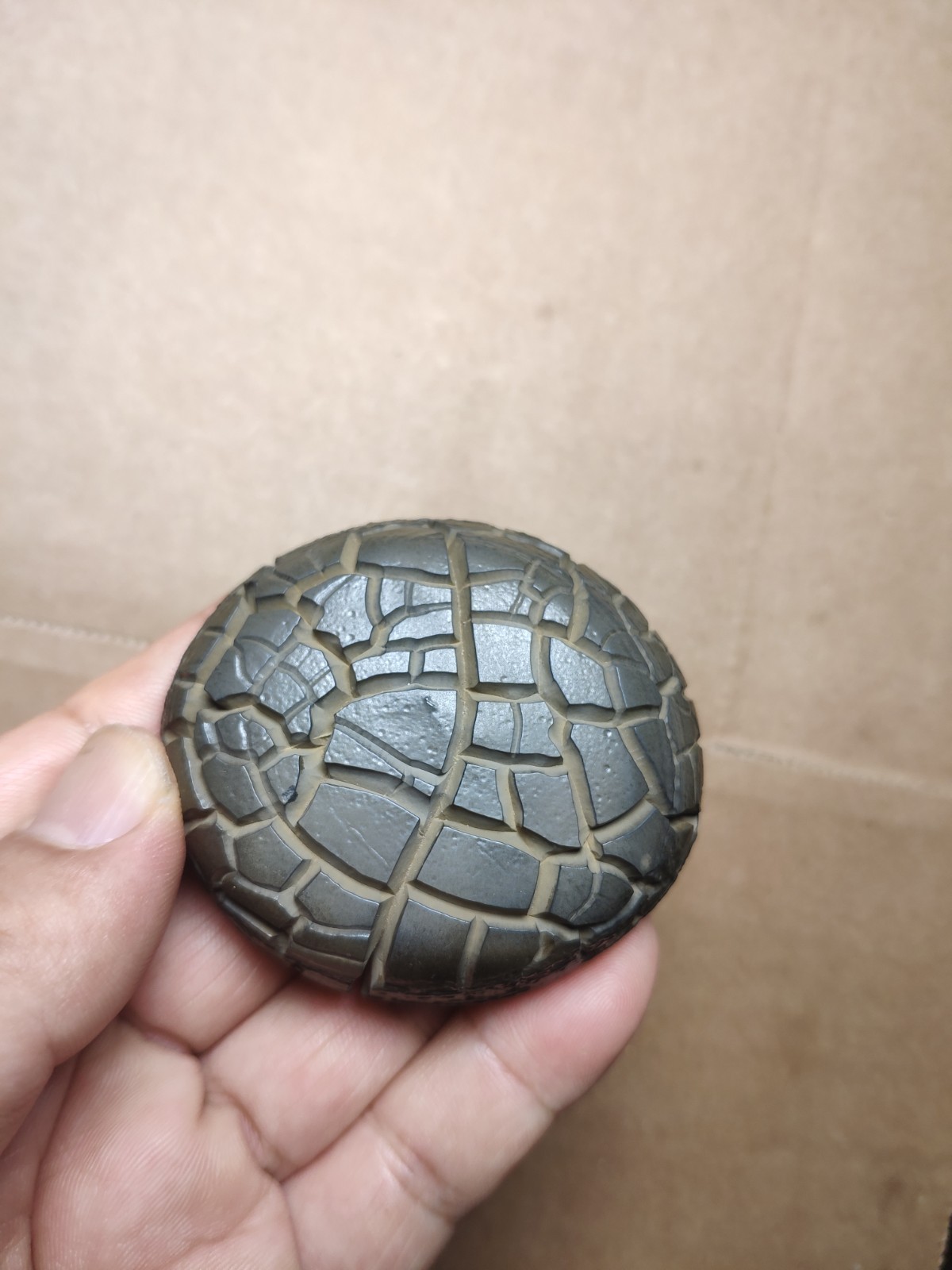 136g beautiful Natural tortoise back pattern stone Landscape stone