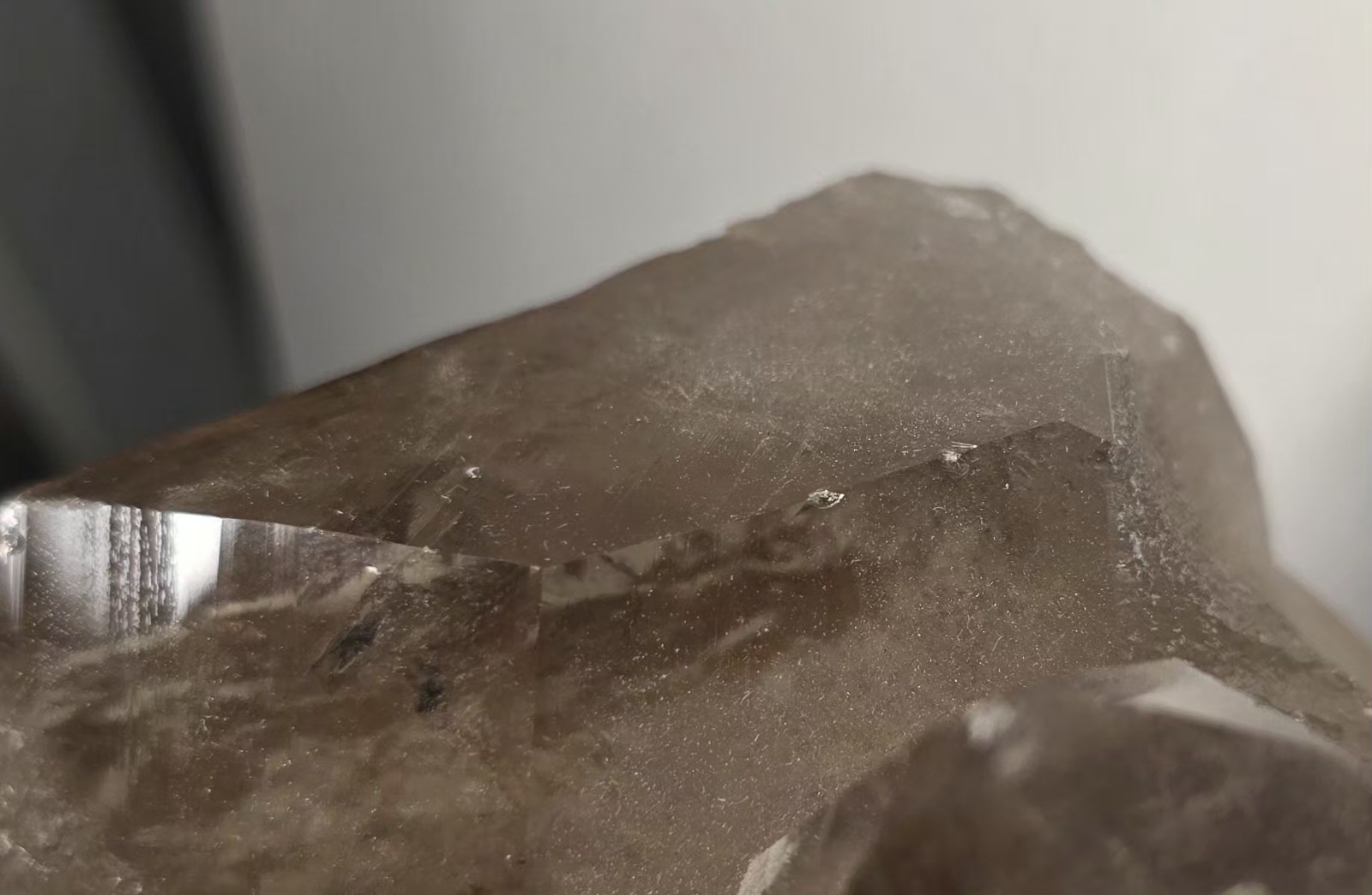 Natural Smoky Crystal Quartz Semi-polished Point Reiki Healing 3LB 5″ CHIPPED
