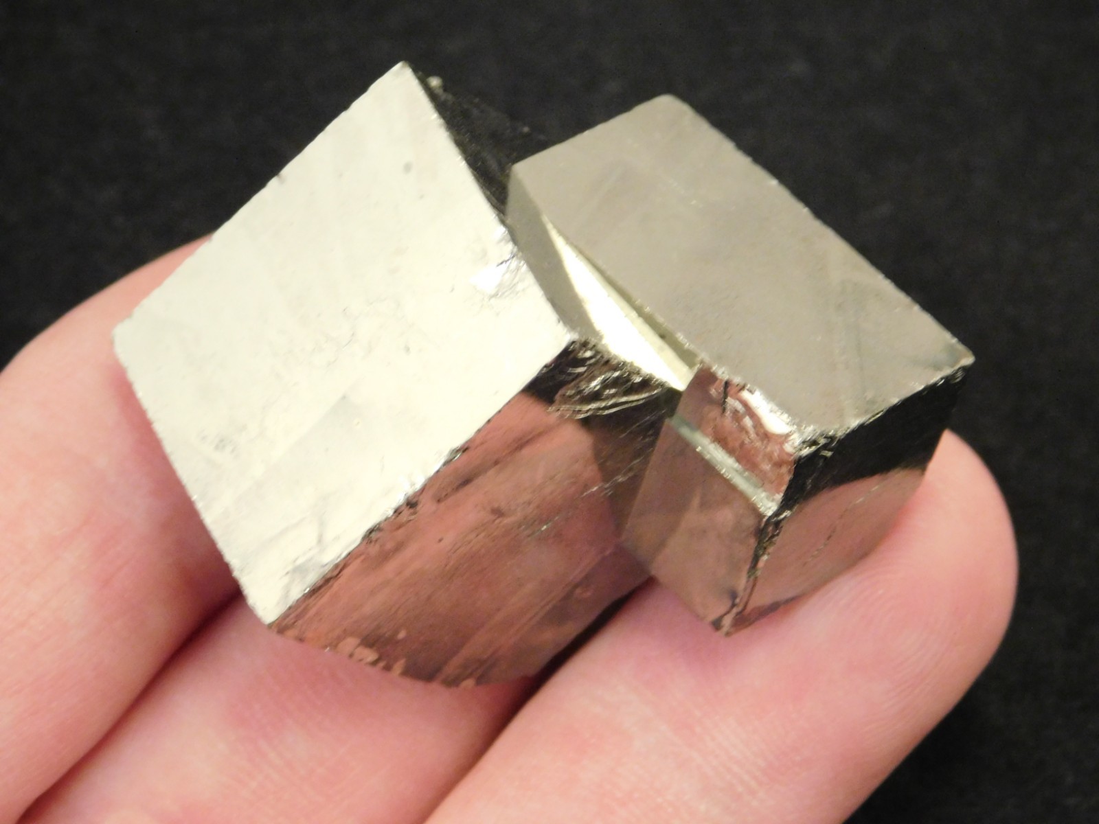 Nice and 100% Natural PYRITE CUBE TWIN From Peru 75.5gr