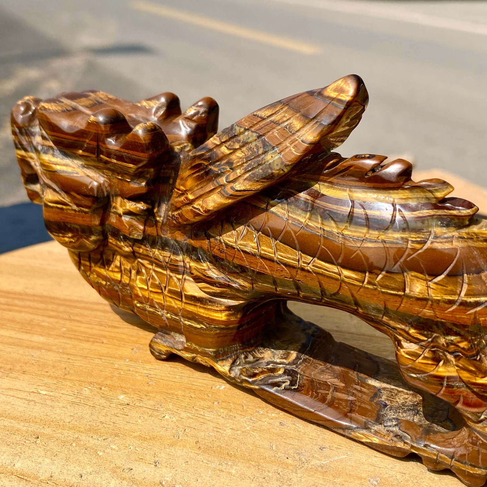 462G Natural Tiger Eye Hand Carved Dragon Figurine Crystal Healing Stone