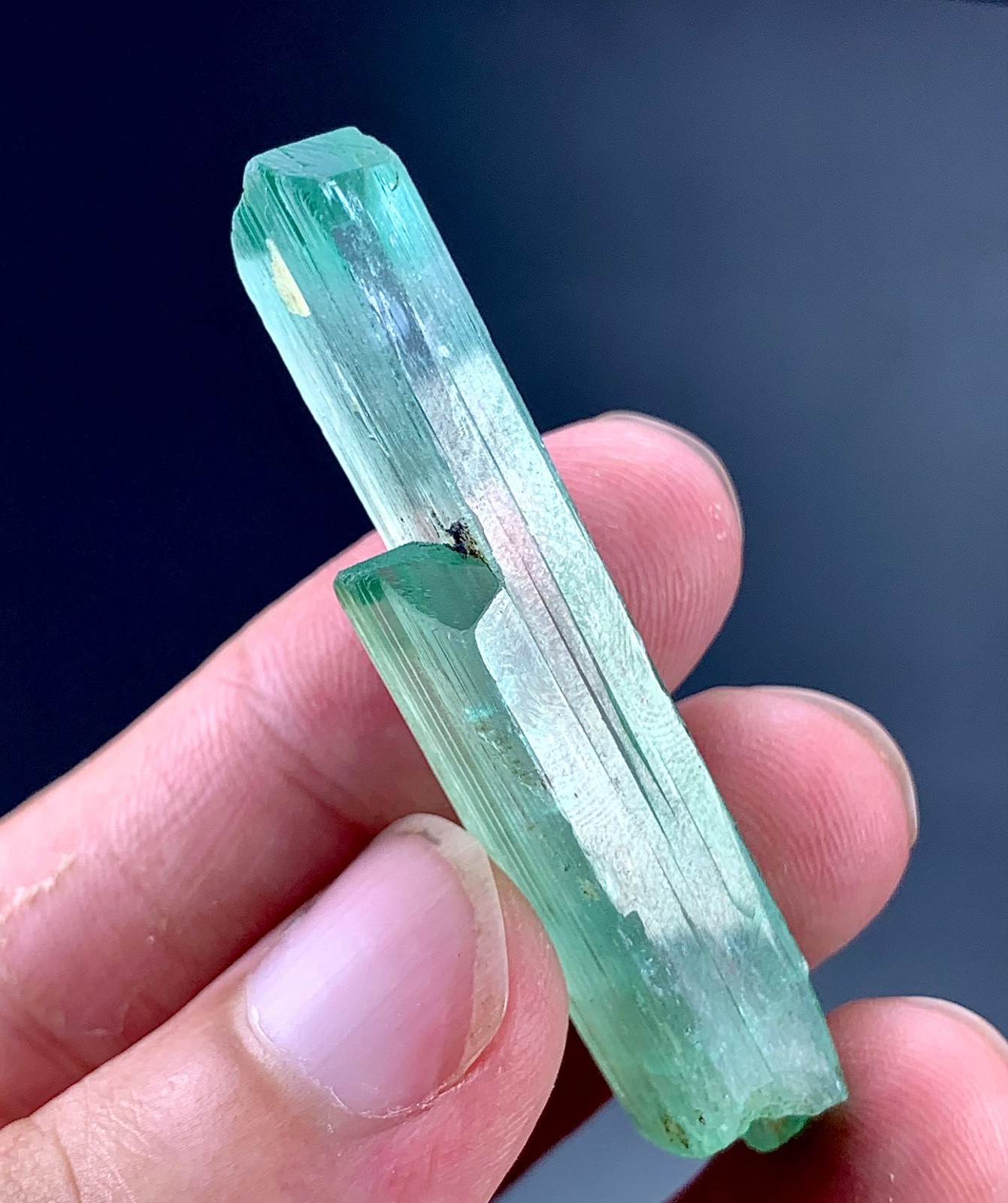 Hiddenite Kunzite Crystal From Afghanistan 60 Carat
