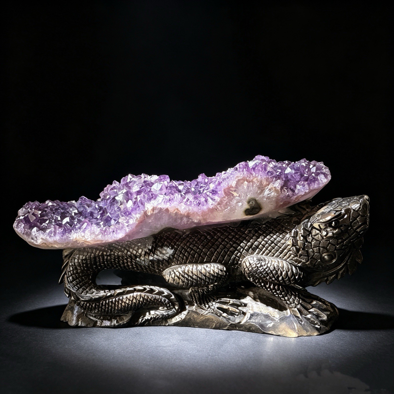 Hand Carved Amethyst Cluster Lizard Figurine Natural Crystal Reptile Sculpture 7