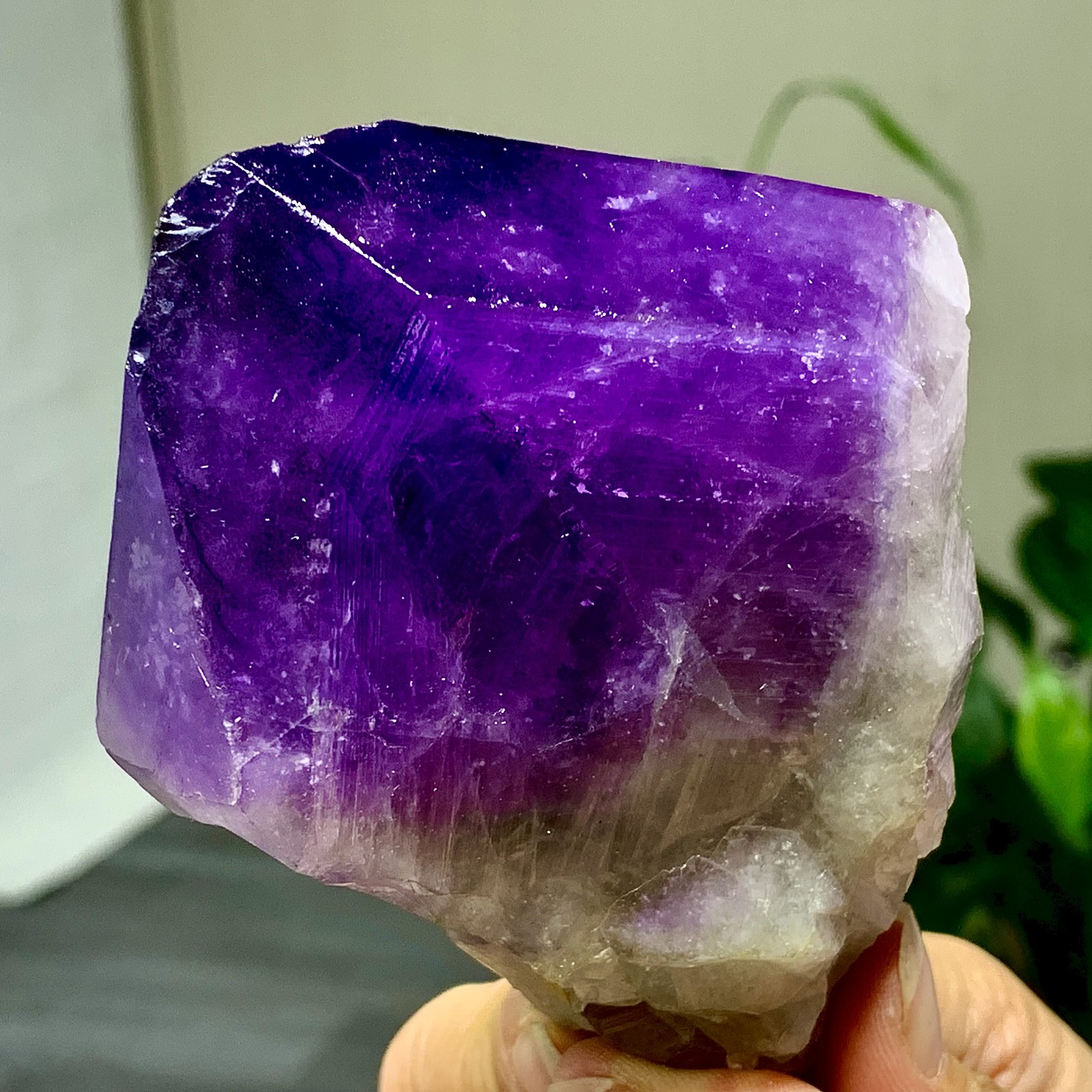 375G Natural Amethyst Quartz Crystal Single-End Terminated Wand Point Healing