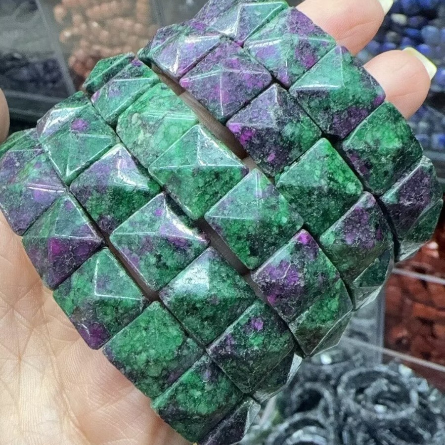 Natural stone square crystal cut angle 12 x12mm pyramid hand bracelet Healing