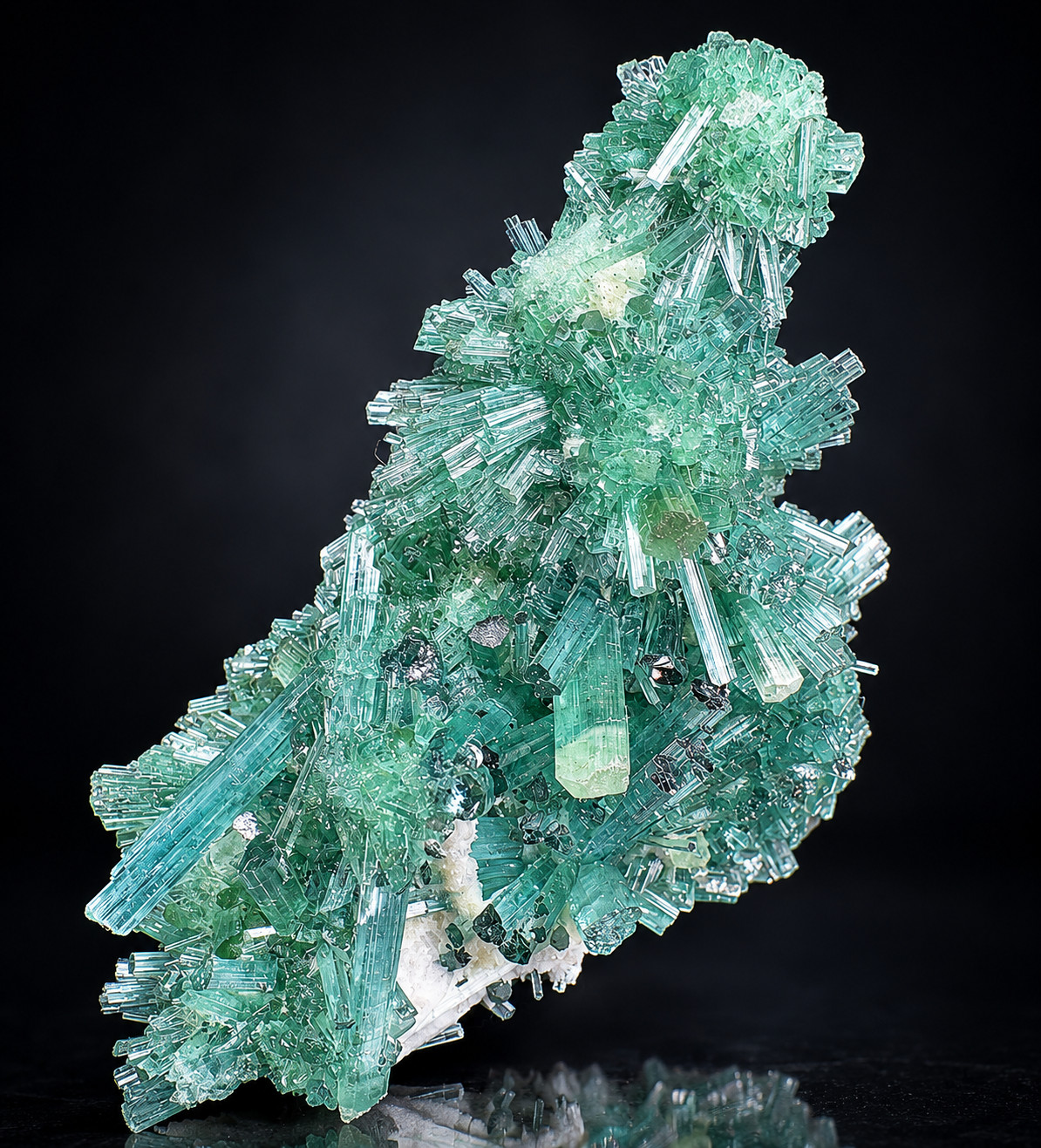 Mesmerising TOURMALINE Blue Green Crystals Cluster Spray Type With QUARTZ