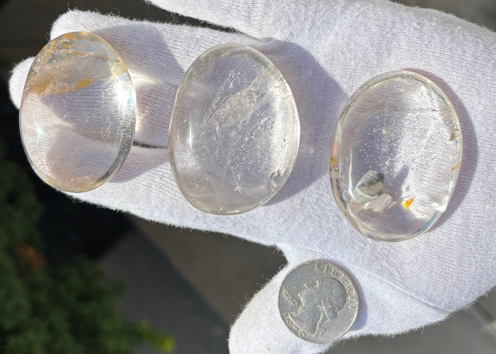 161g LOT SMALL CLEAR QUARTZ PALMSTONES PALM STONES STONE