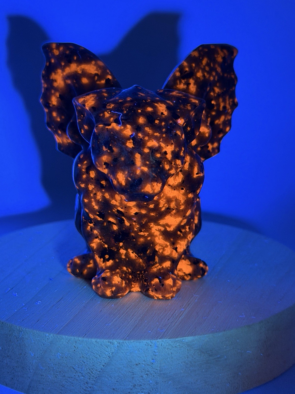 Yooperlite Gargoyle Natural Crystal Gemstone Protection UV Reactive