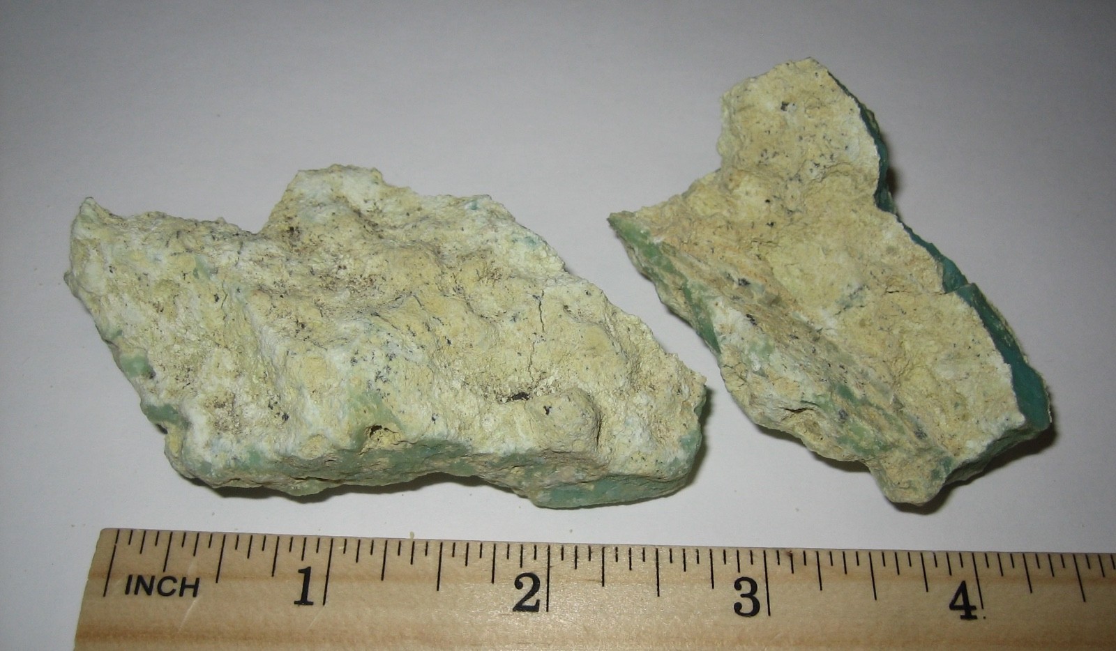 2 RARE NATURAL ROUGH 2″- 2.8″ GREEN OPAL CRYSTAL STONES BULGARIA ~ 81.3grams *A
