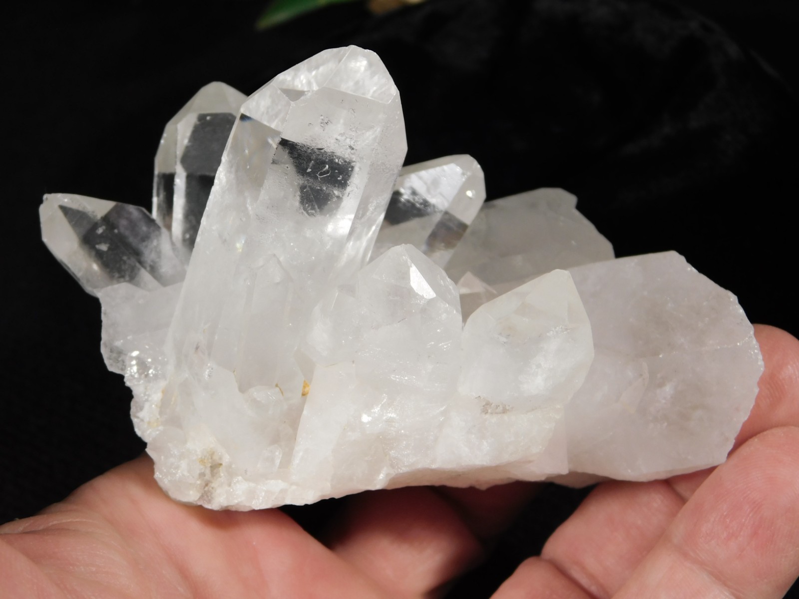 TRANSLUCENT Points! Nice and Natural QUARTZ Crystal Cluster Brazil 282gr