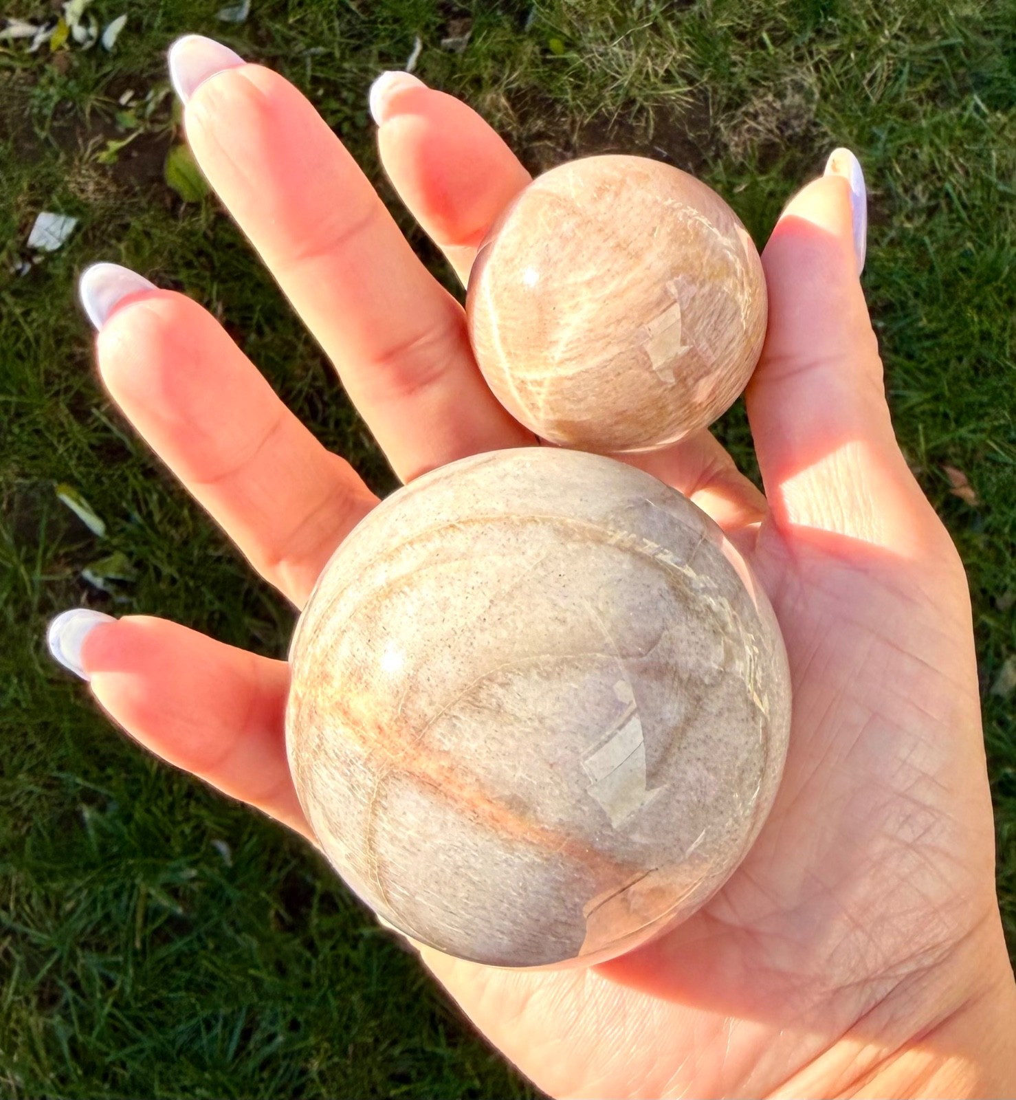 Wholesale Lot 7pcs Natural Sunstone Moonstone Sphere Crystal Ball Healing Energy