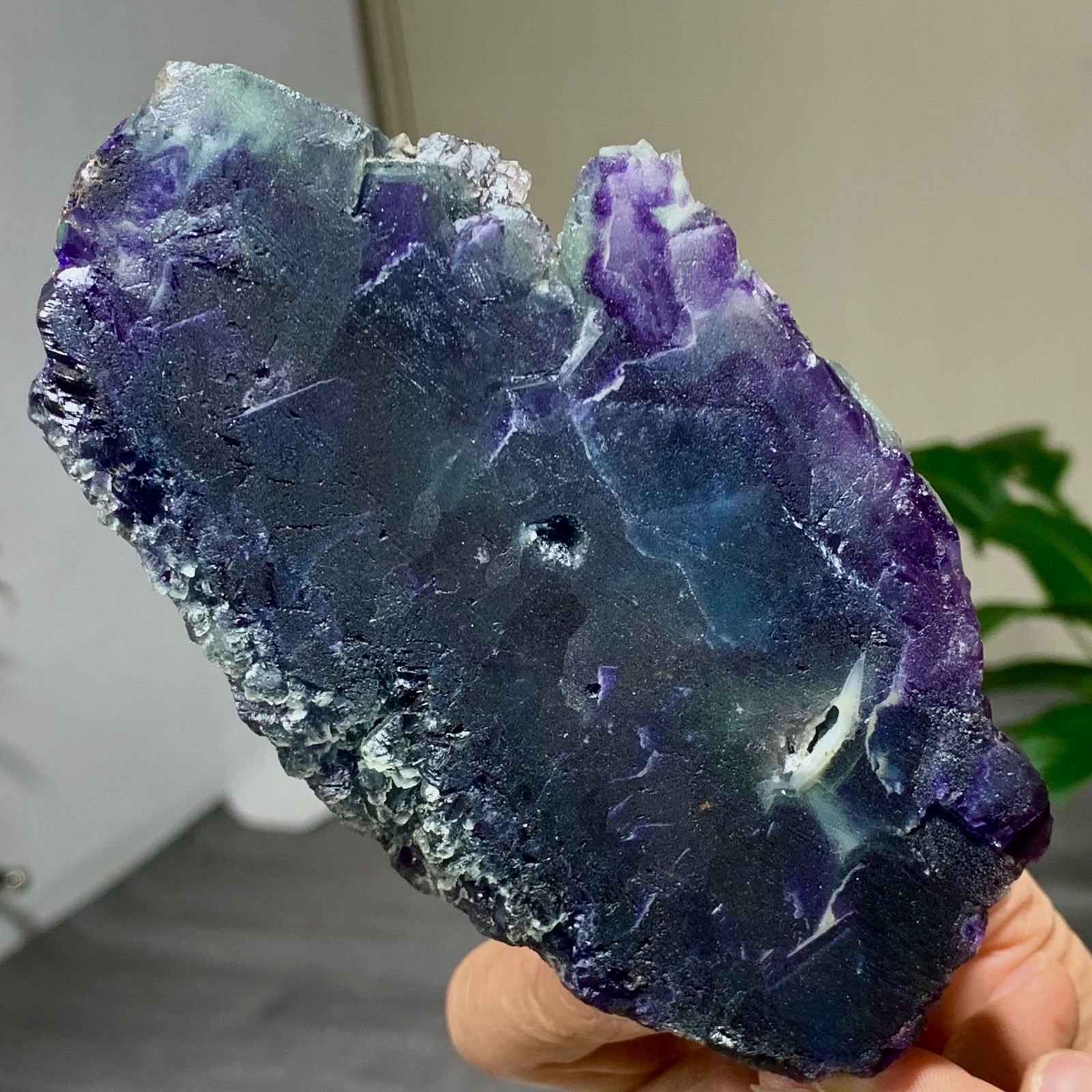 643G Rare transparent purple octahedron fluorite mineral crystal sample/China