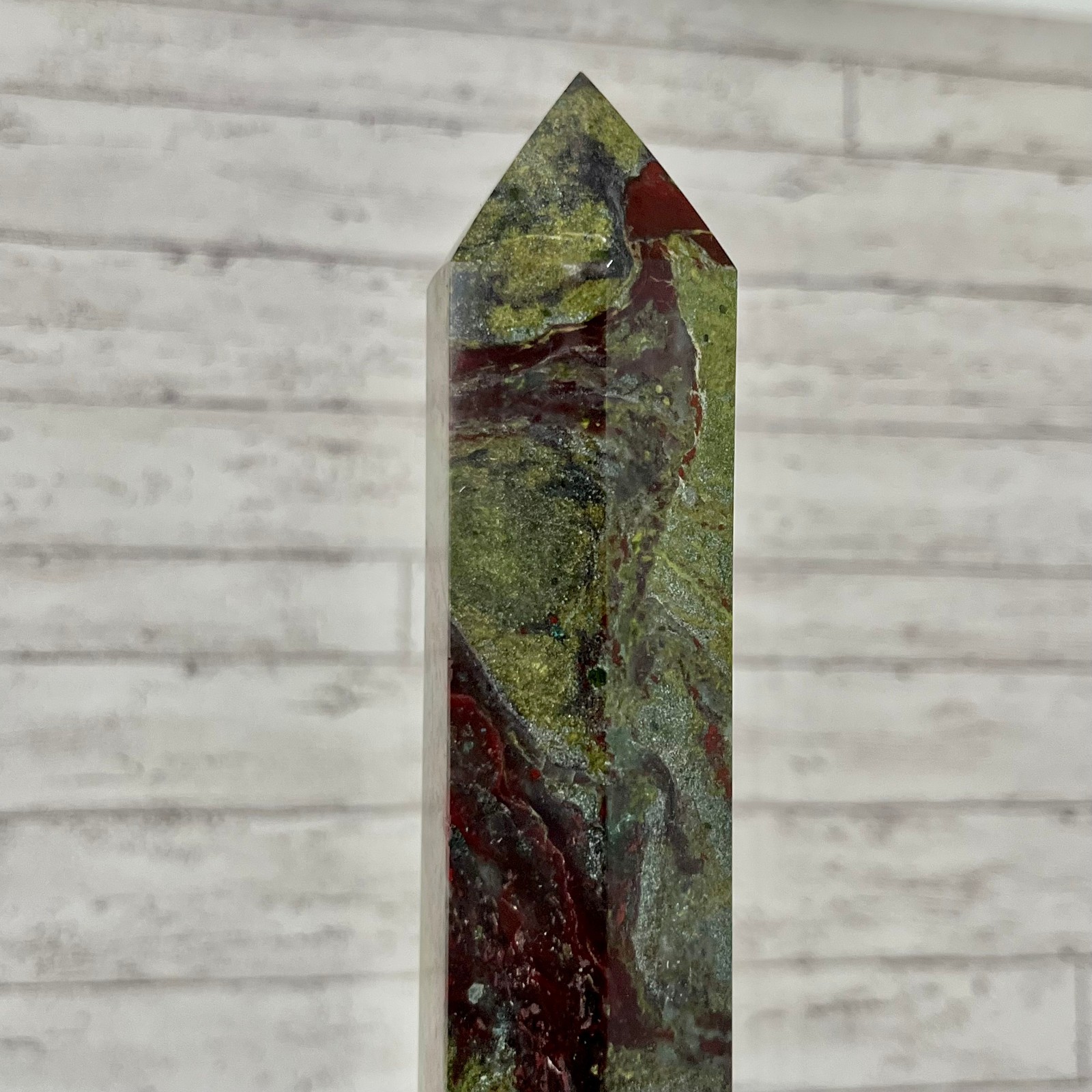 Genuine Bloodstone Crystal Tower Point Unique Spiritual Healing Gift 852 g