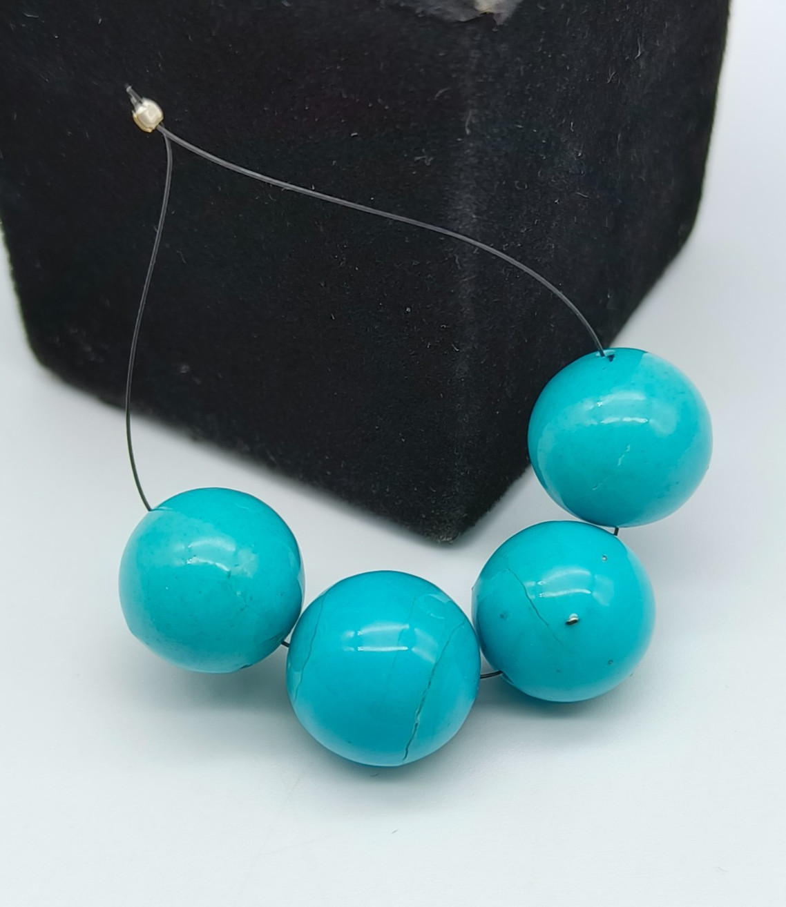 Genuine Turquoise Round Shape Beads Smooth Beads For Making Jewelry