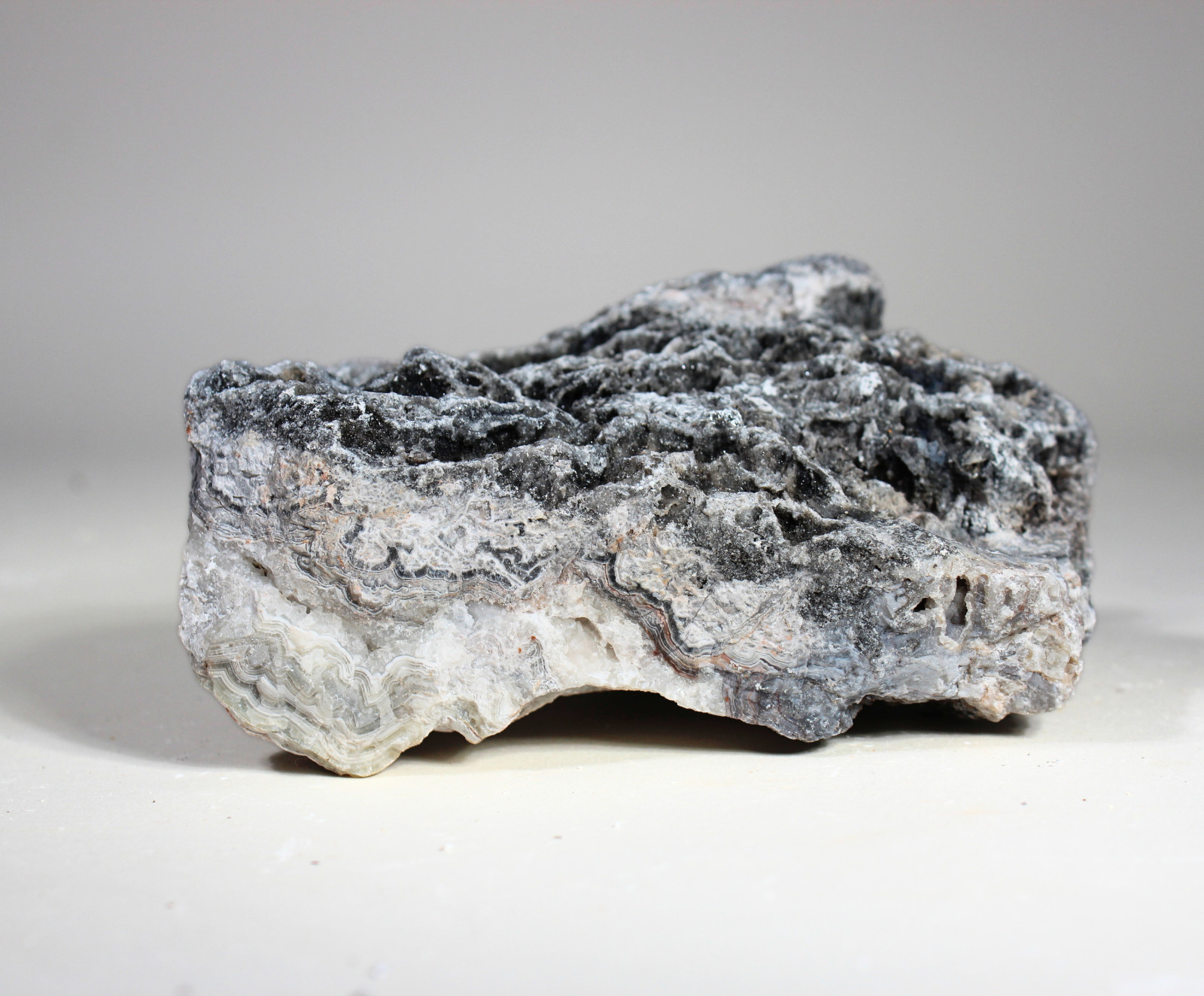 Tuxedo Lace Agate – “A” Grade Slabbing Rough – Bulk Wholesale Options