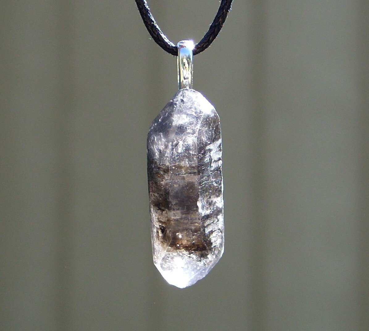 Tibetan Black Quartz Double Term Crystal Point Free Form Stone Pendant Necklace