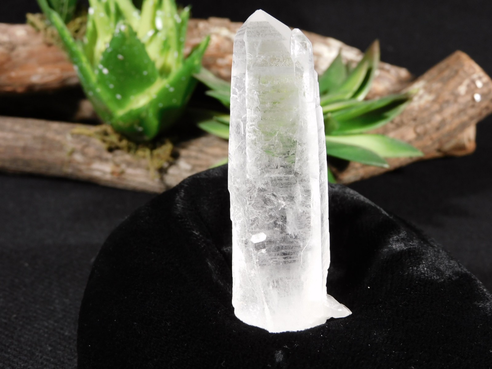 Long! Translucent! QUARTZ Crystal TWIN 100% Natural Brazil 46.1gr