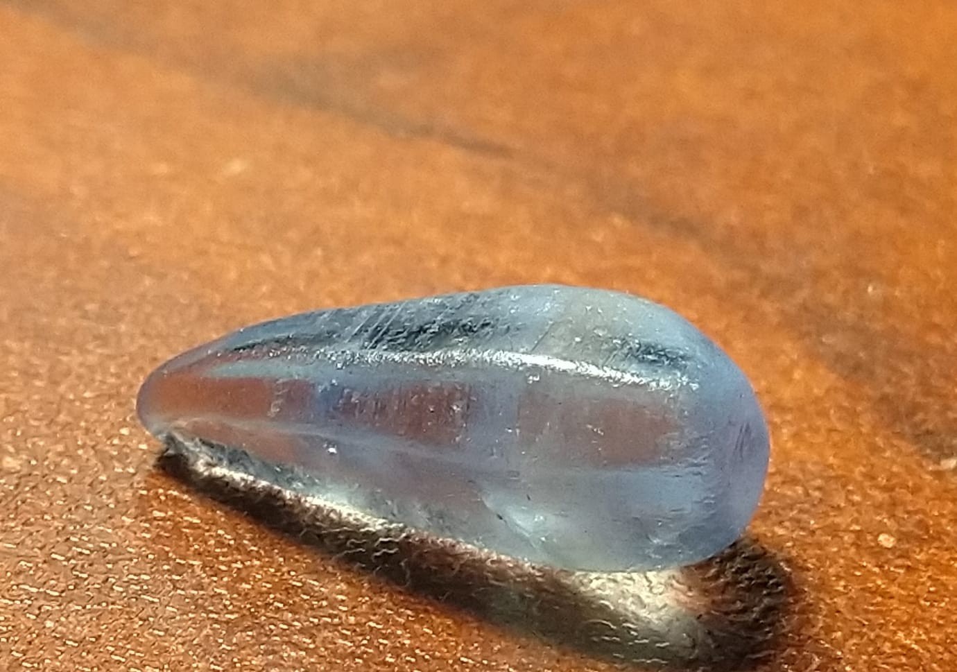 Light Blue Sapphire 4ct crystal Stone Sri-Lanka