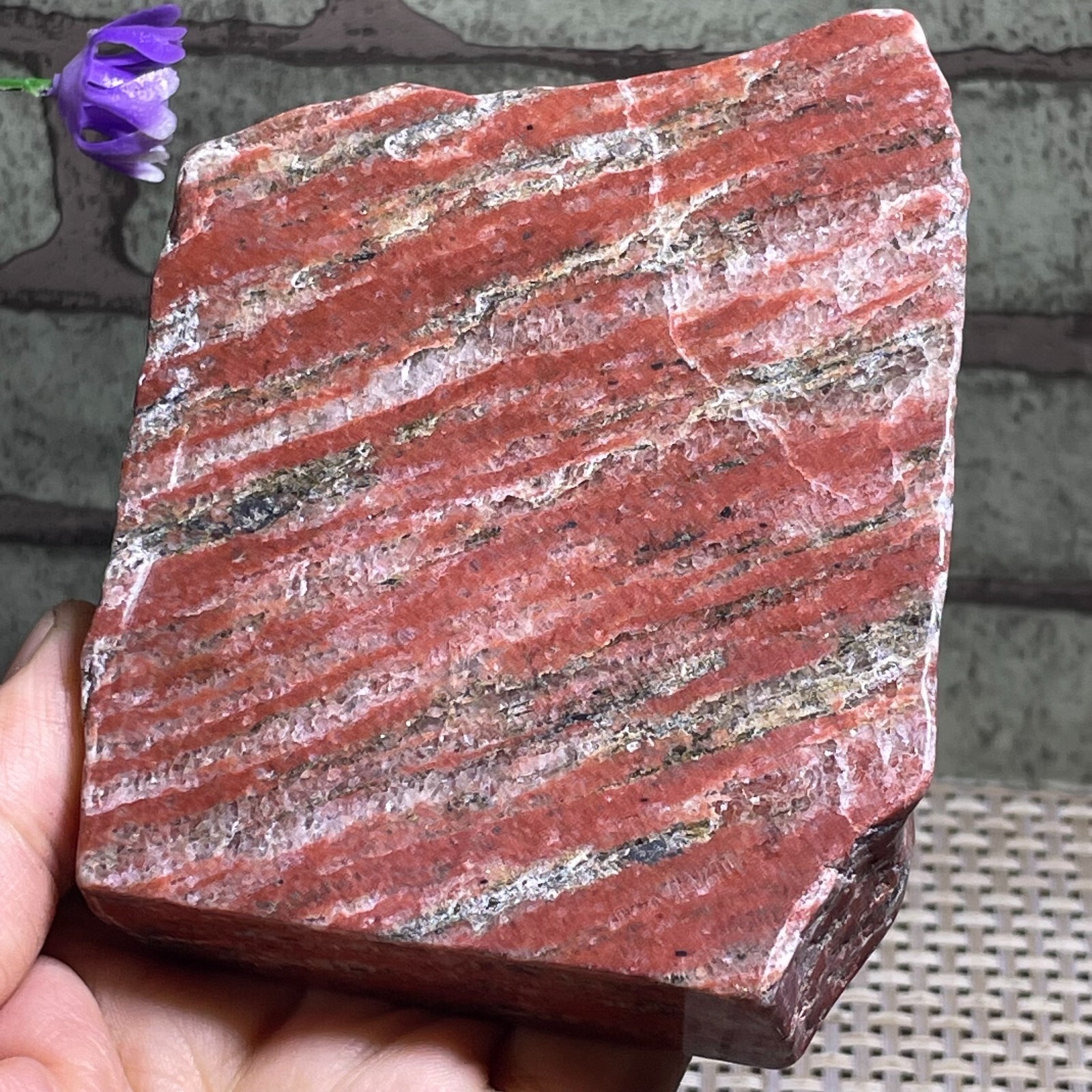 392g Raw sesame red stone rock Slab specimen Madagascar F5