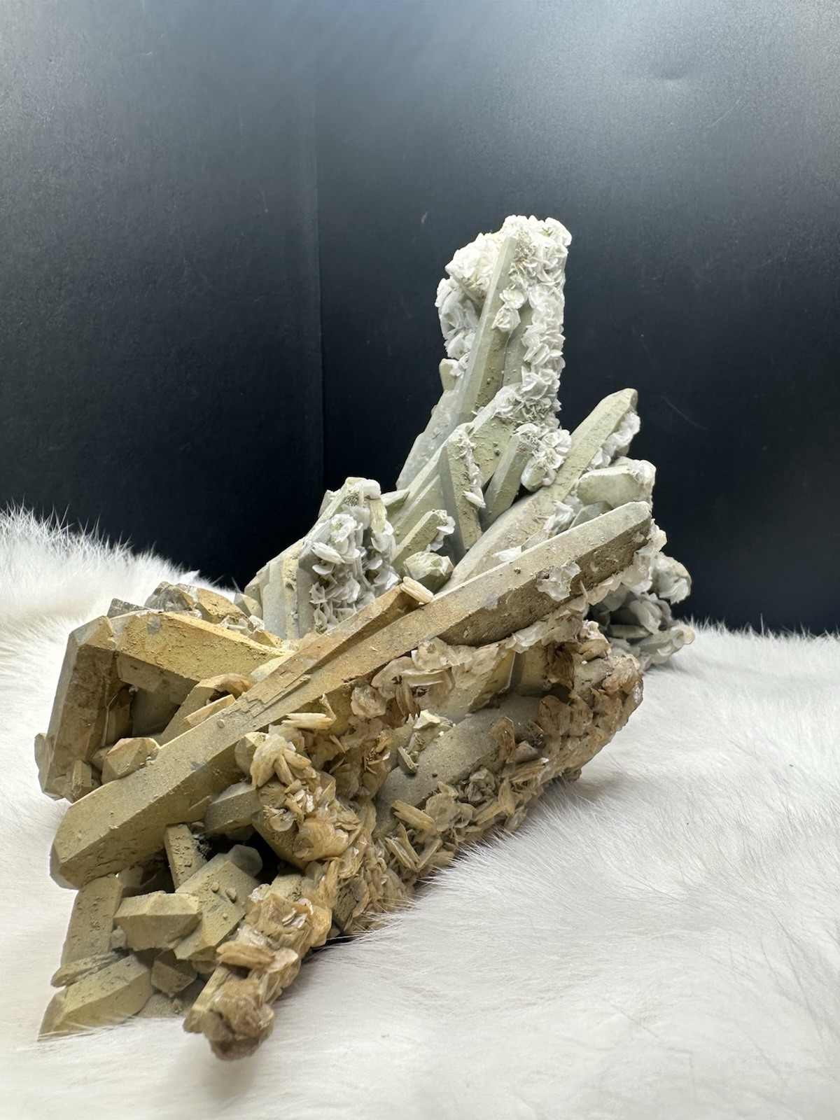 Green Quartz cluster
